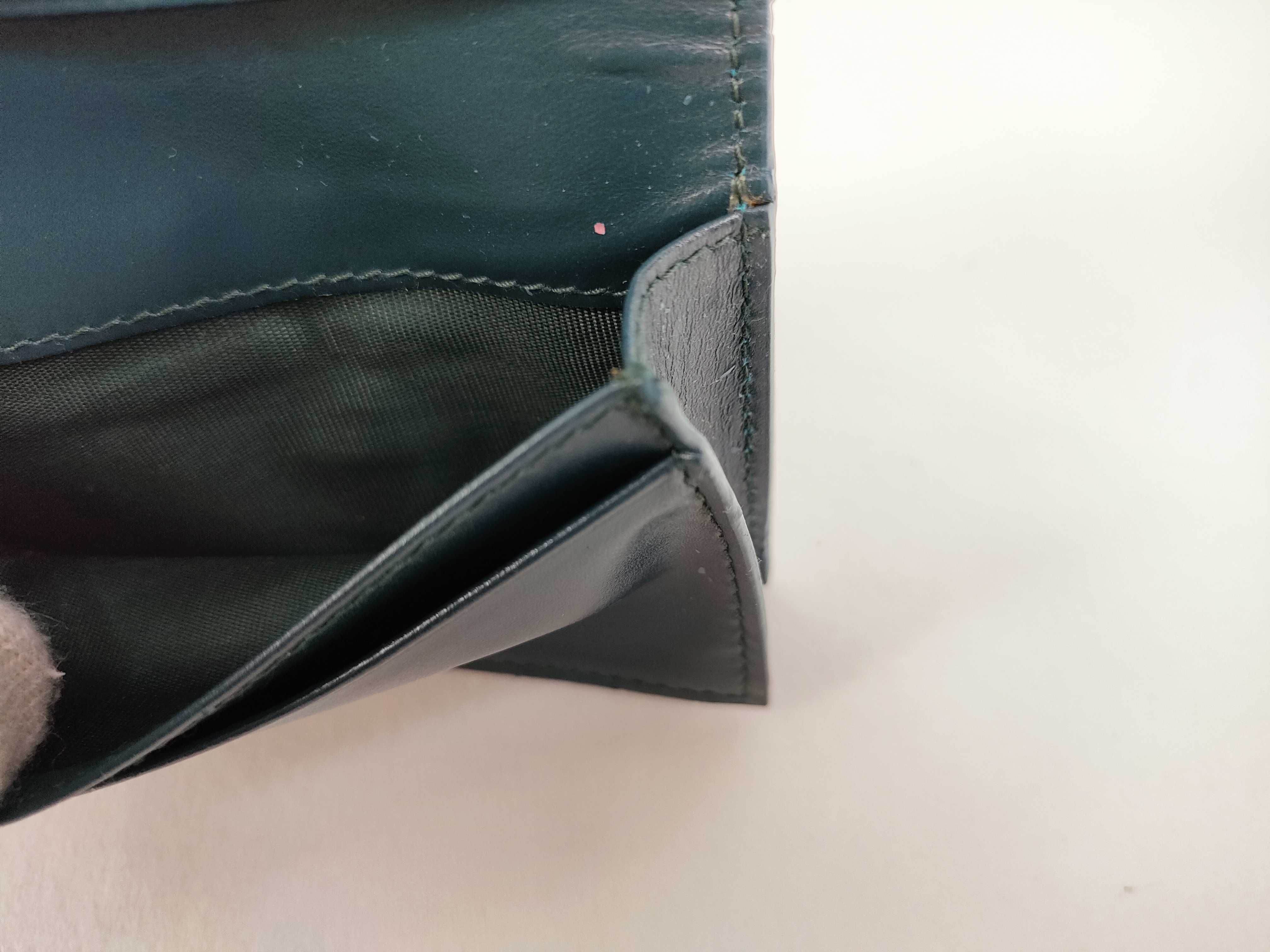 coin case, blue coin case — view 12