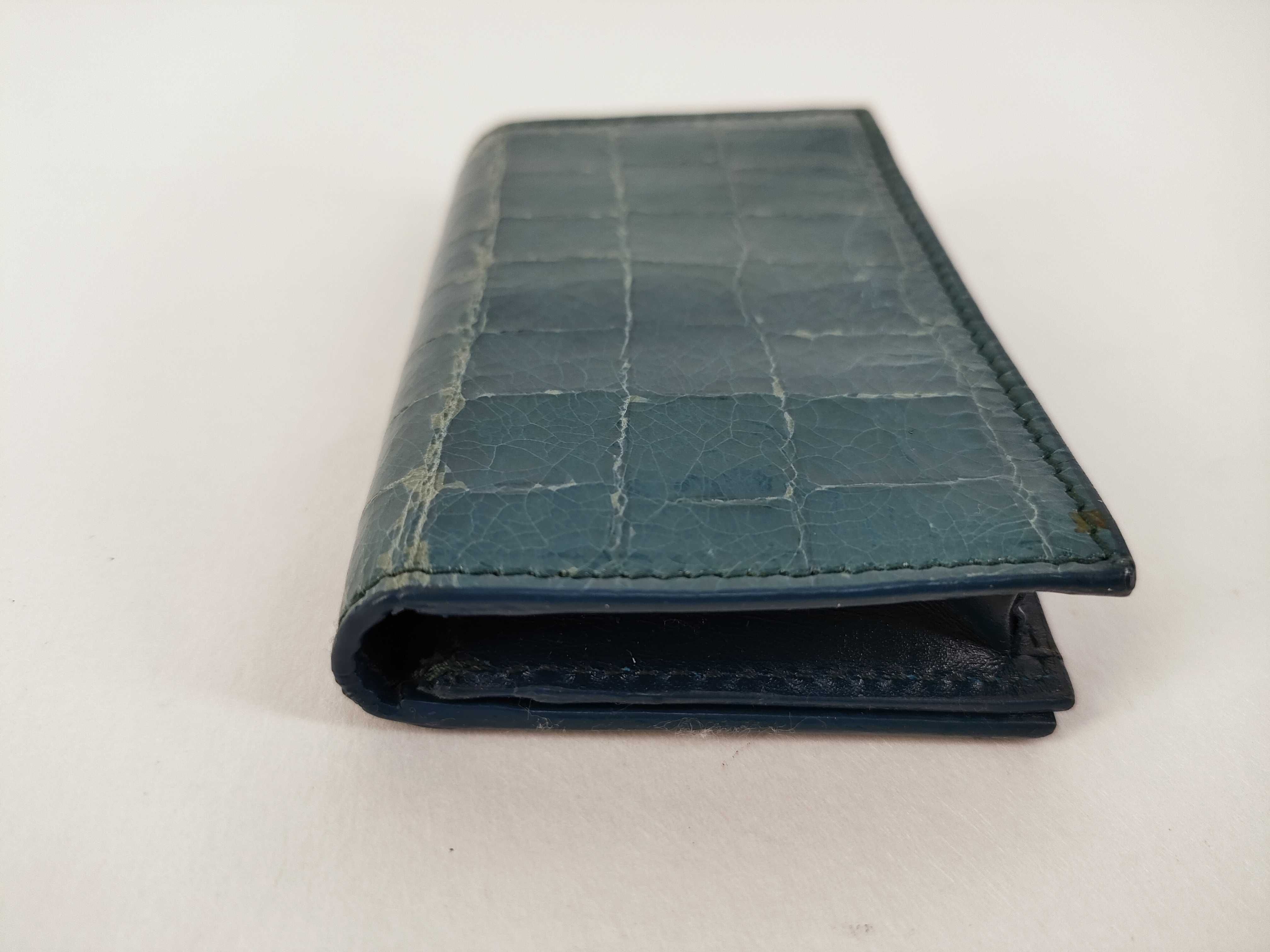 coin case, blue coin case — view 4