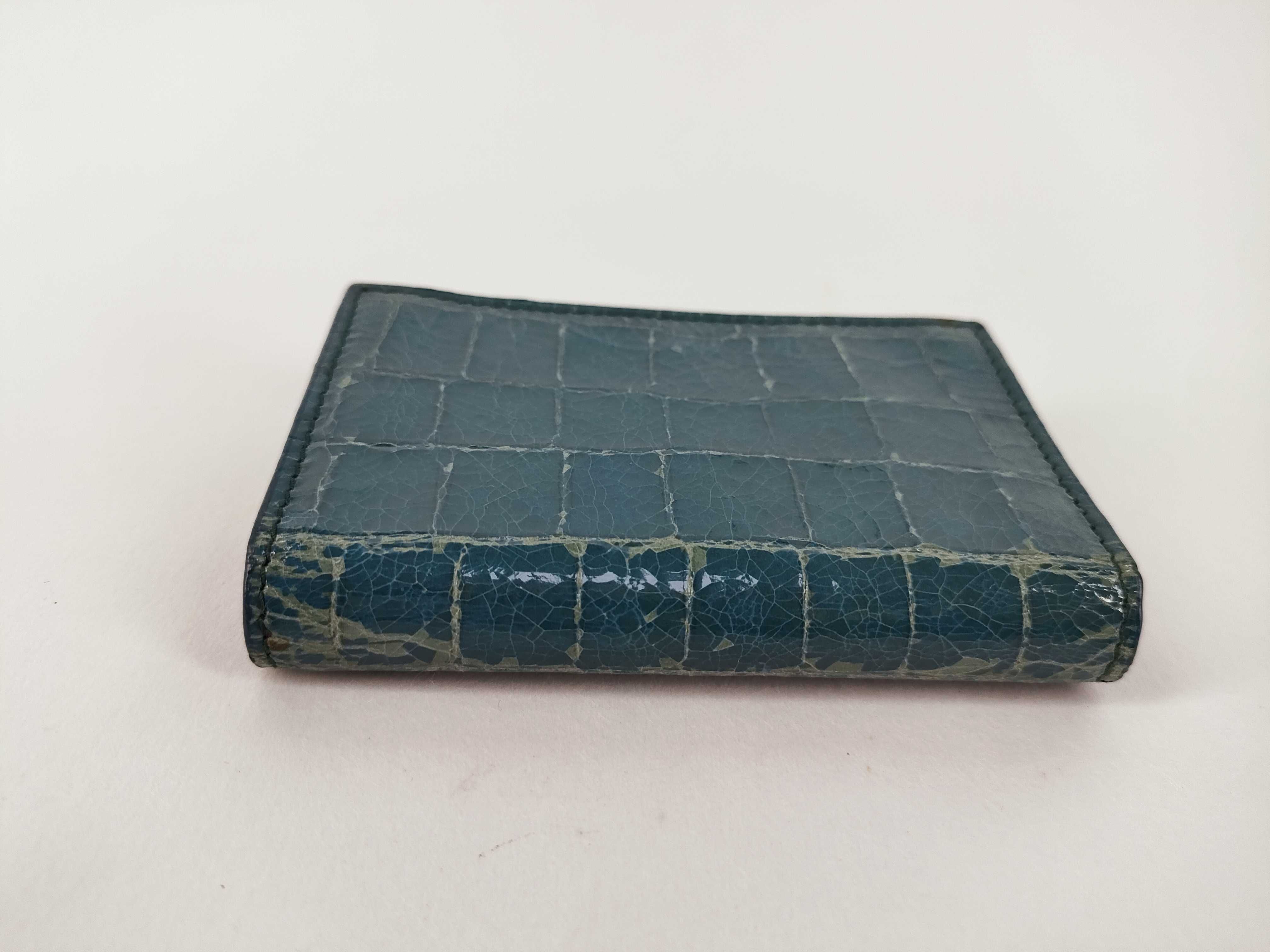 coin case, blue coin case — view 5