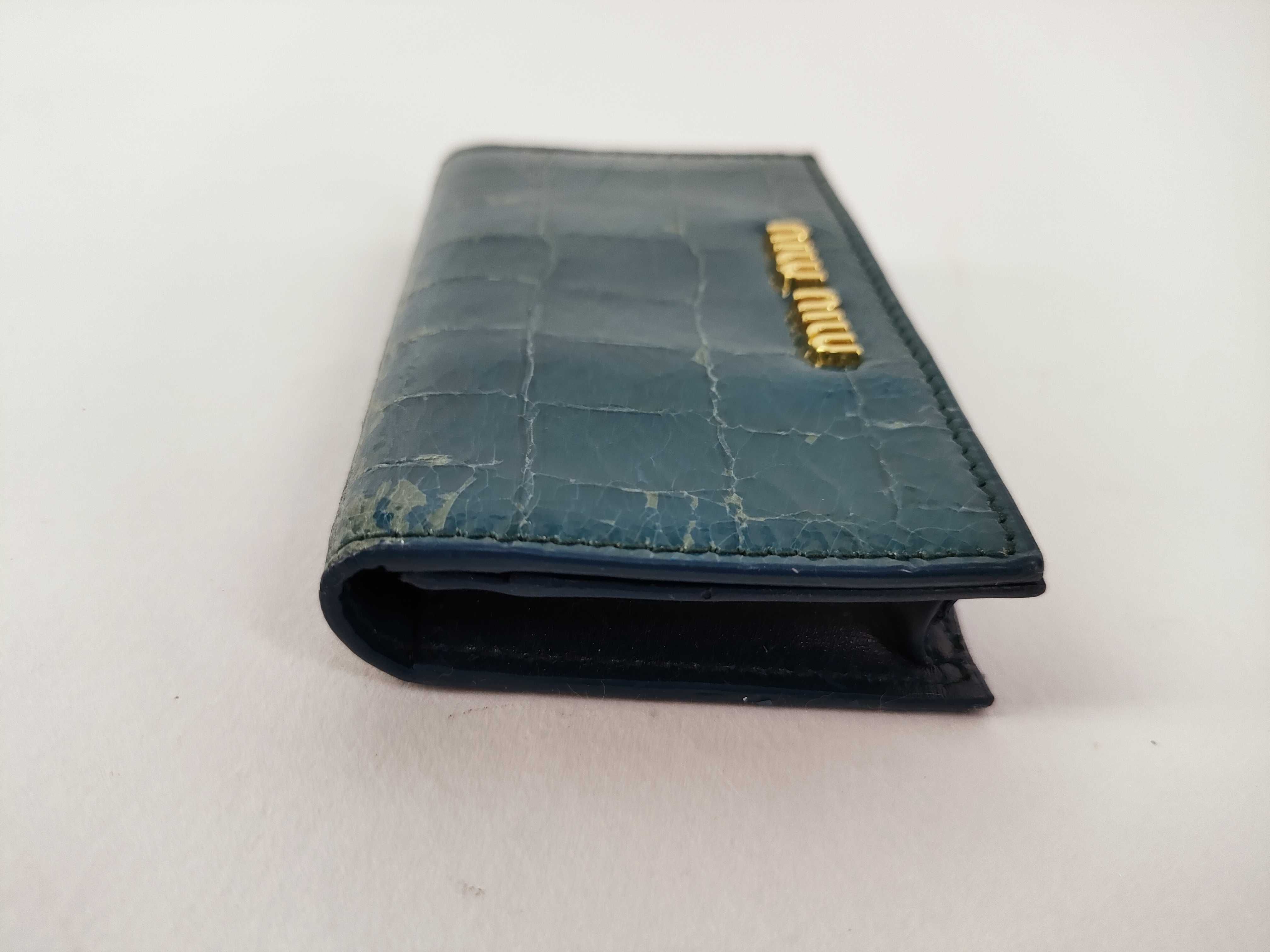 coin case, blue coin case — view 6