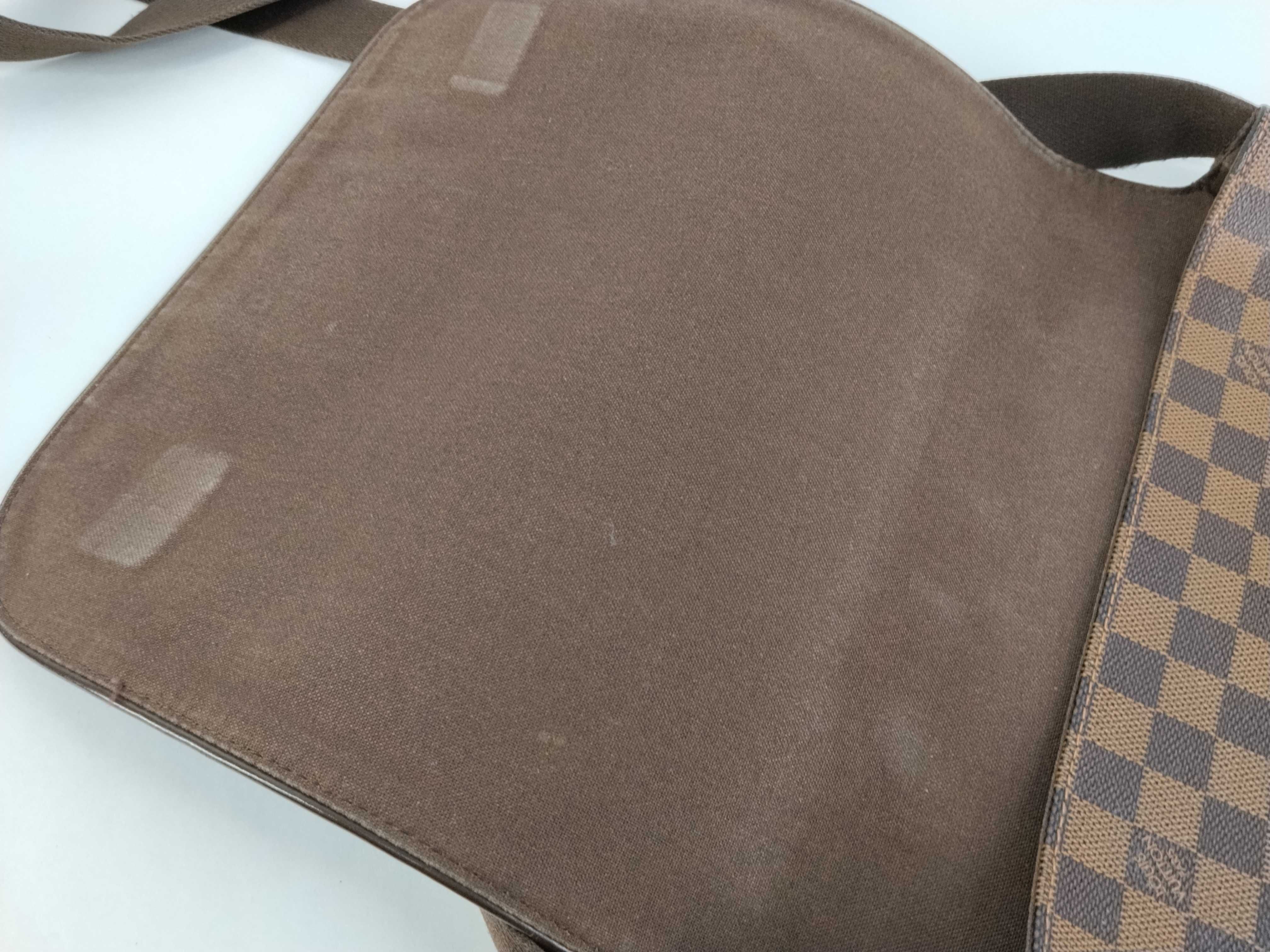 Damier Brooklyn MM Shoulder Bag — view 10