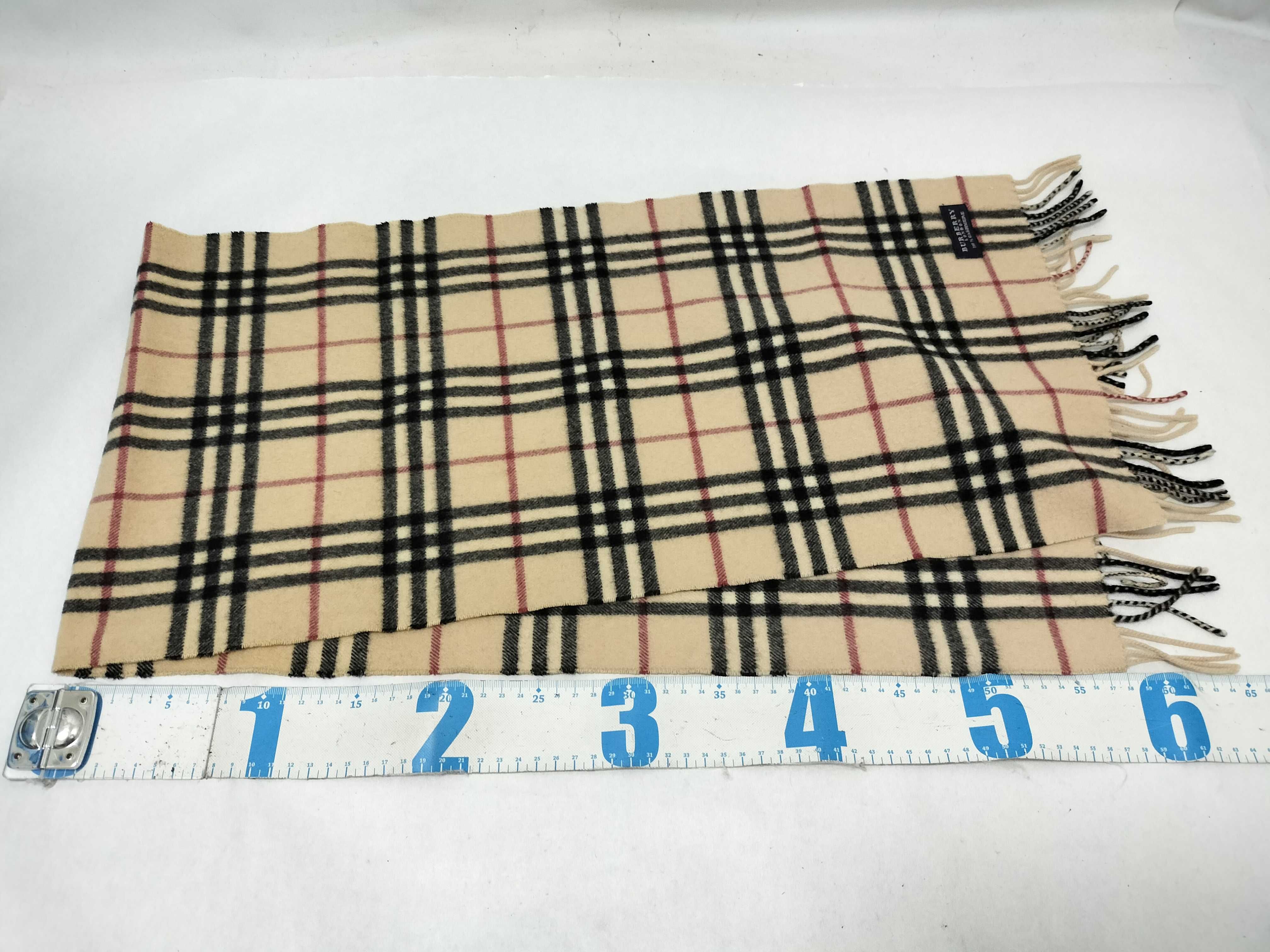 100% Cashmere Scarf, Nova Check Pattern, and other accessories. — view 5
