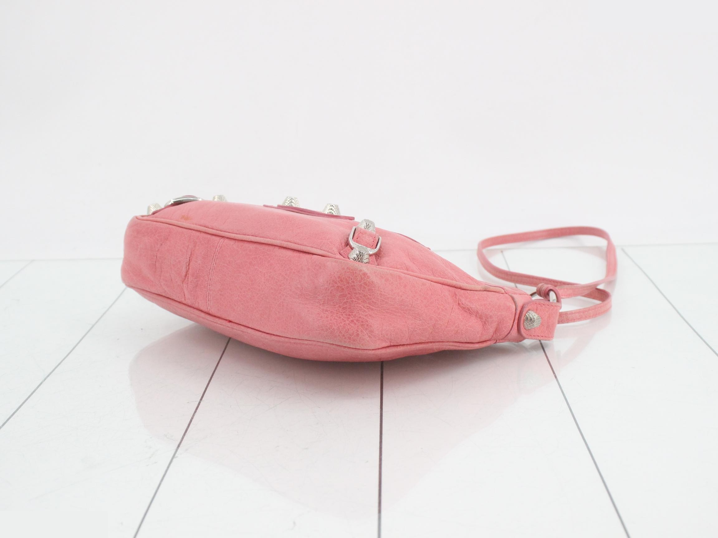 The Hip Giant Hip Shoulder Bag — view 6