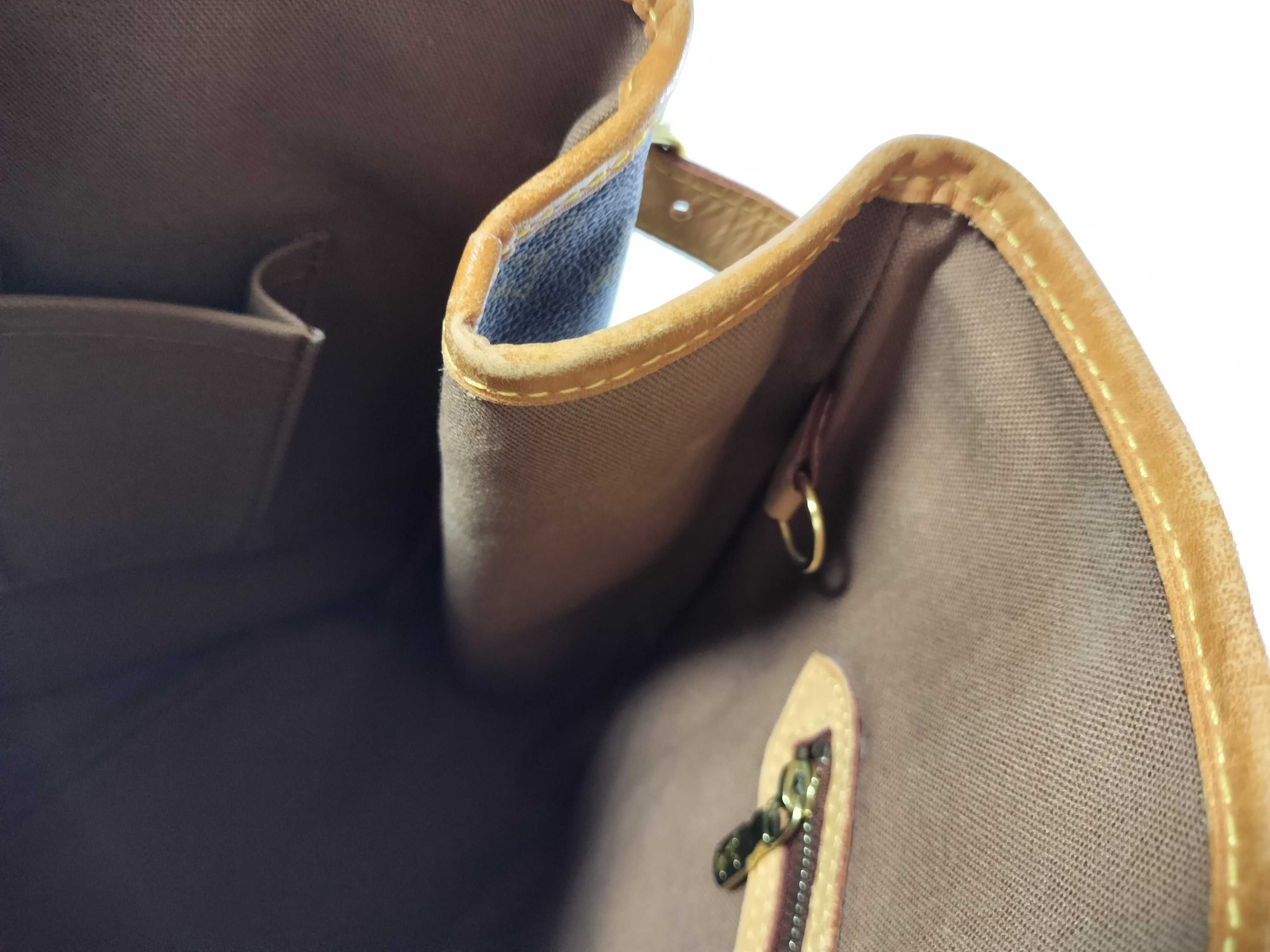Monogram M51153 Batignolles Vertical Tote Bag — view 8