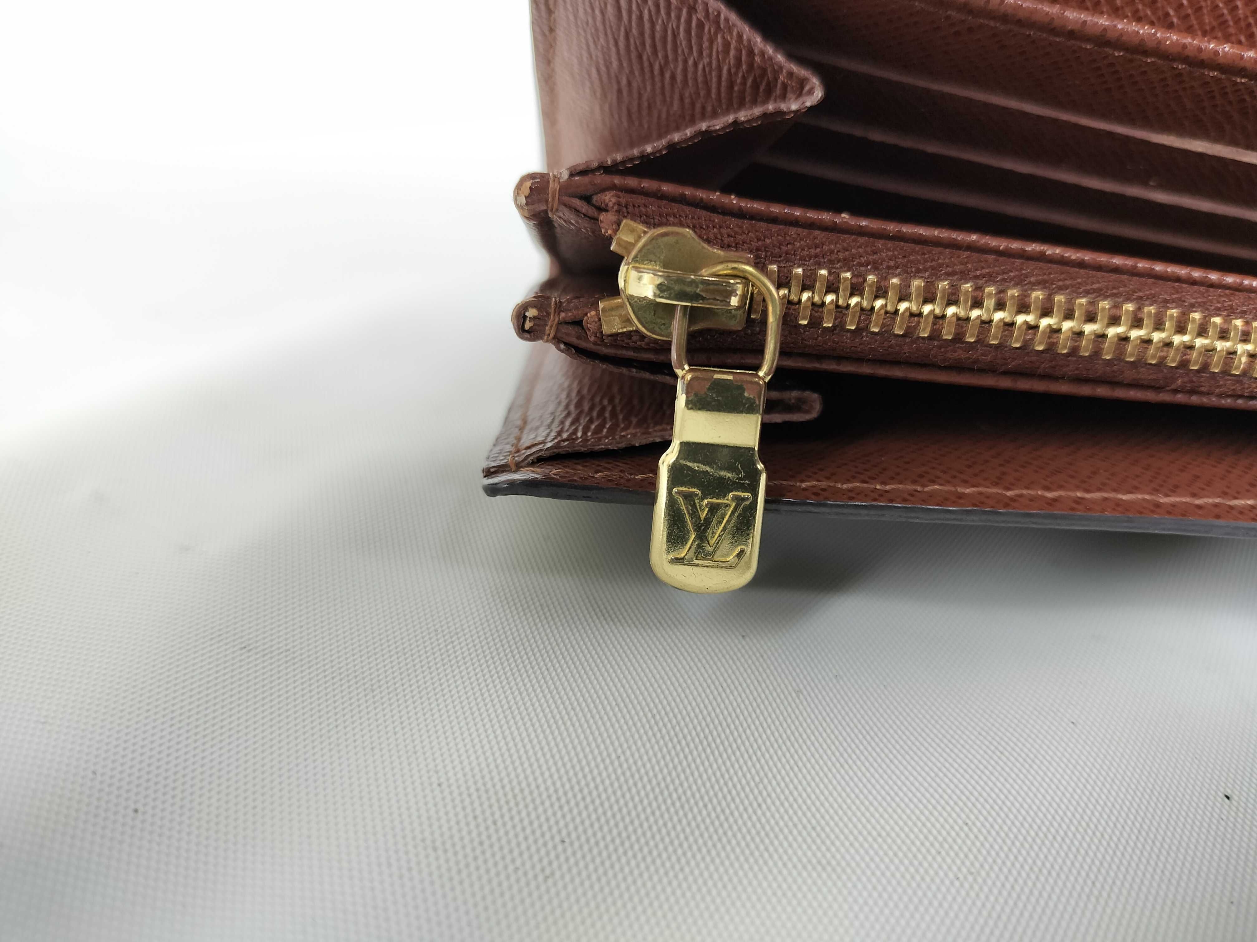 Monogram Portefeuille Sarah Wallet — view 9