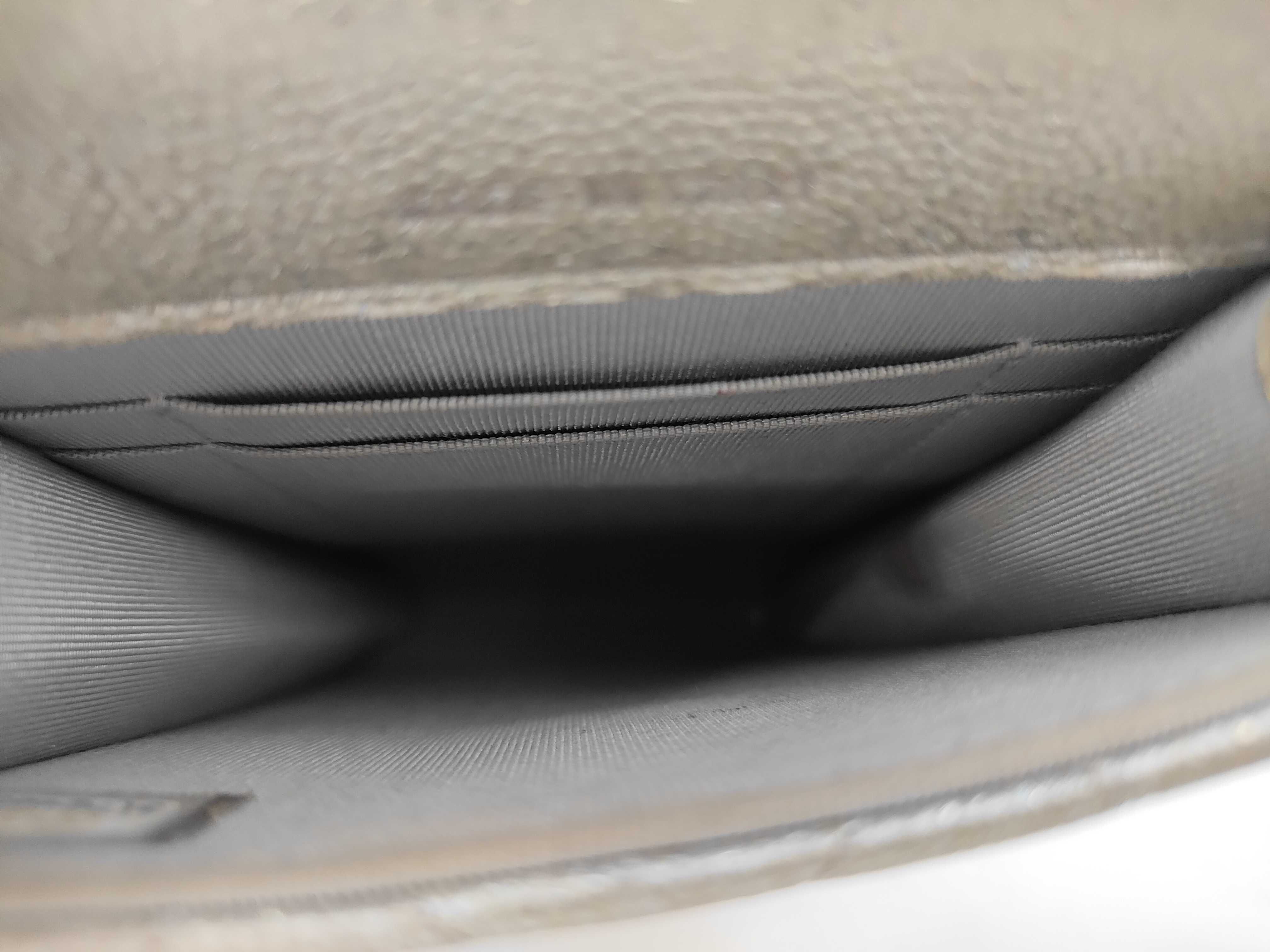 Matelasse Phone Pouch Caviar Silver Shoulder Bag — view 8