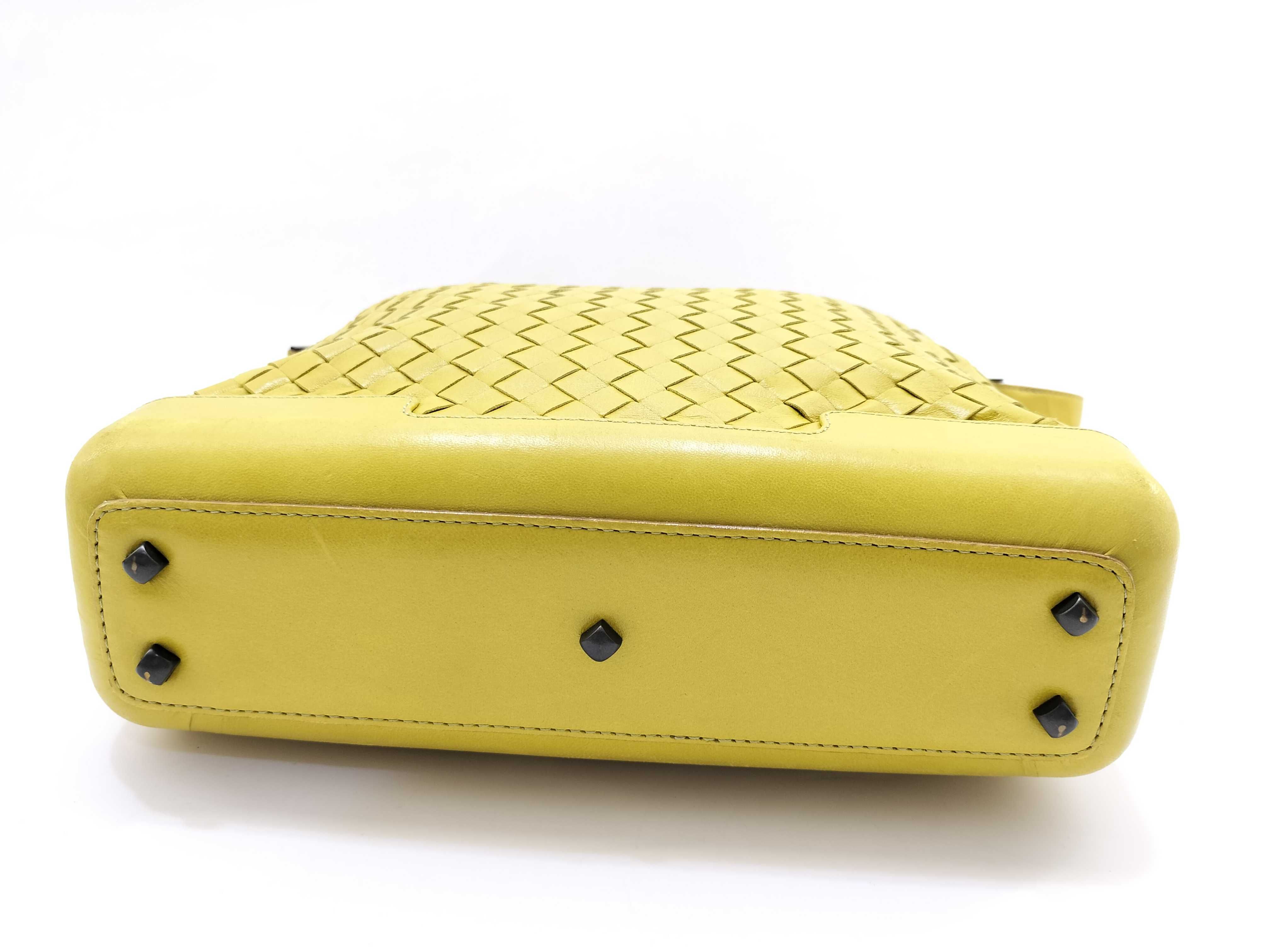 Intrecciato One Shoulder Bag Yellow — view 3