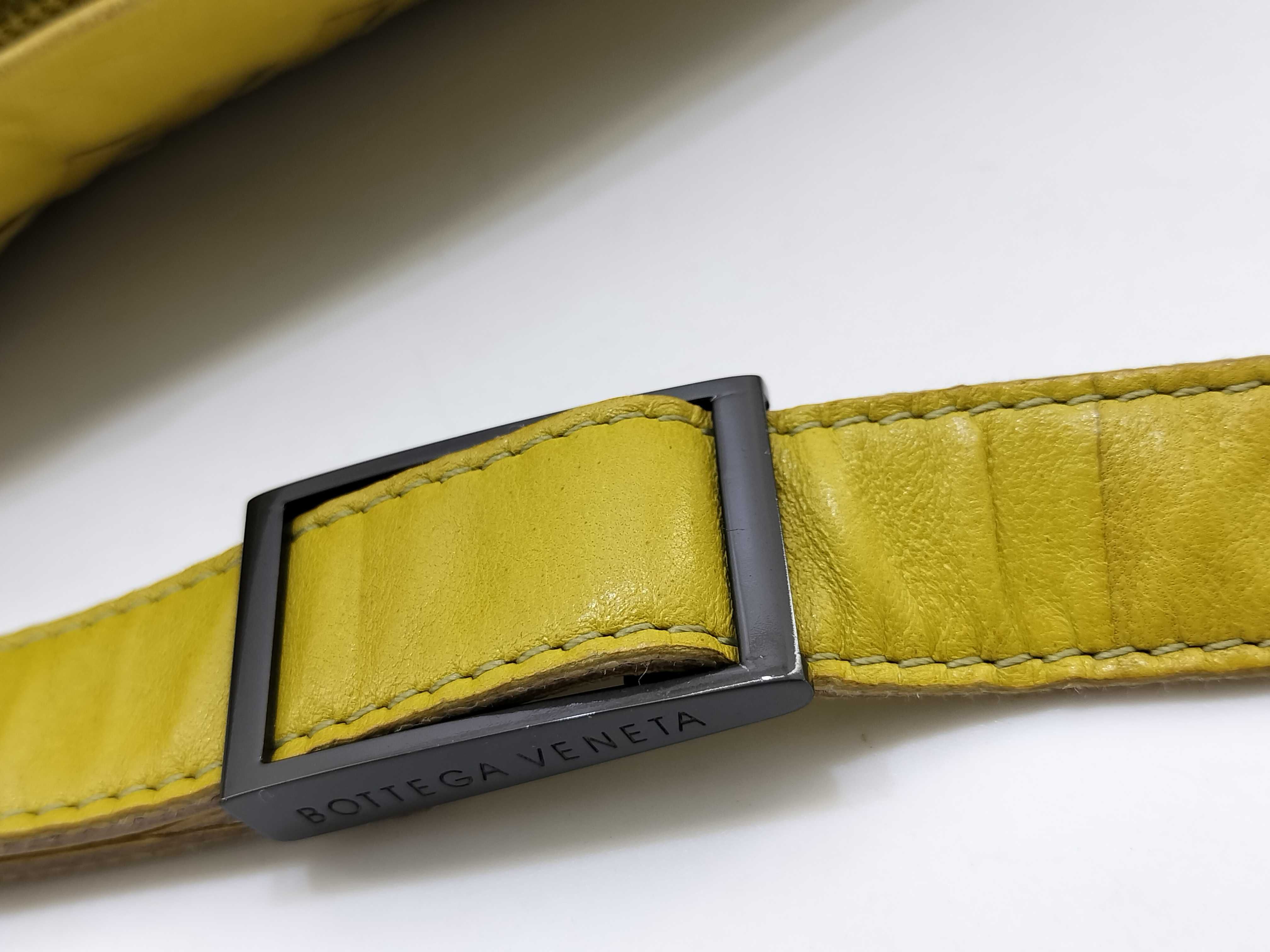 Intrecciato One Shoulder Bag Yellow — view 8