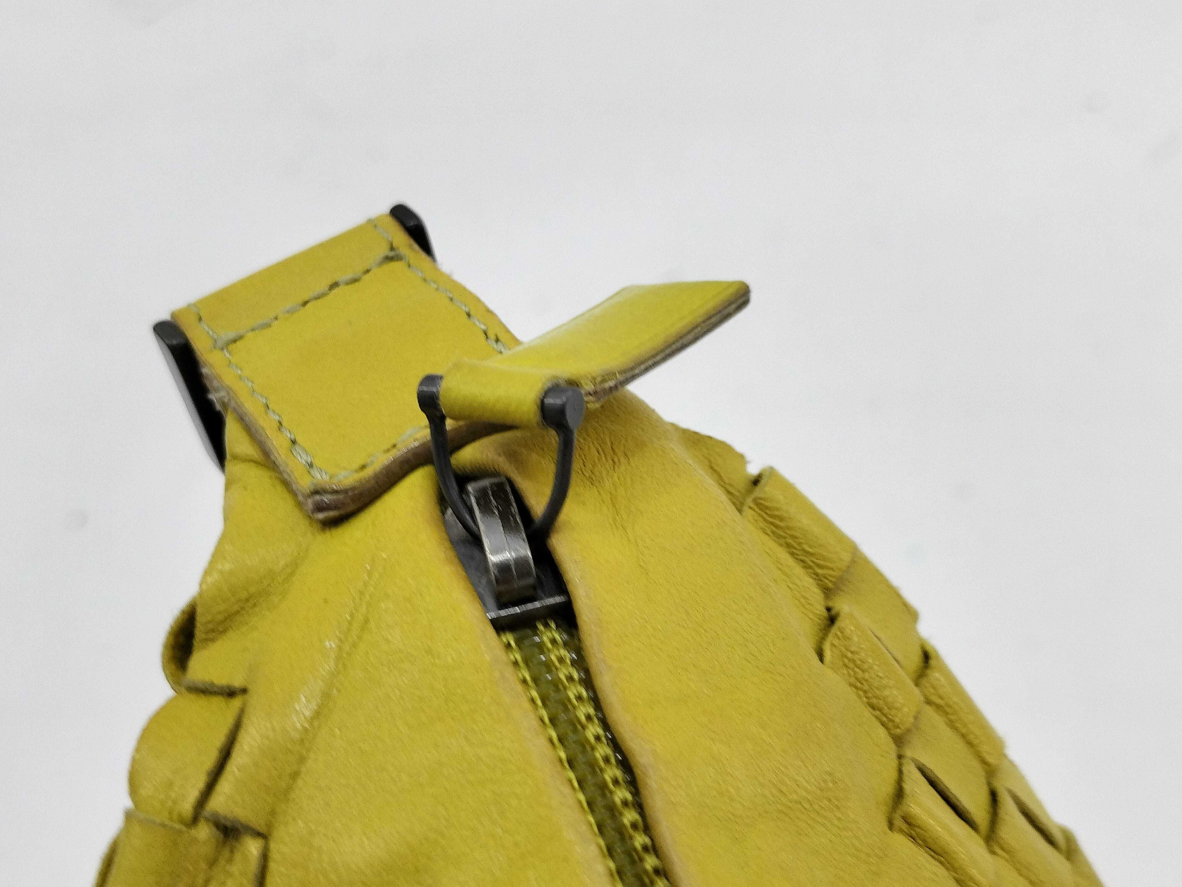 Intrecciato One Shoulder Bag Yellow — view 9