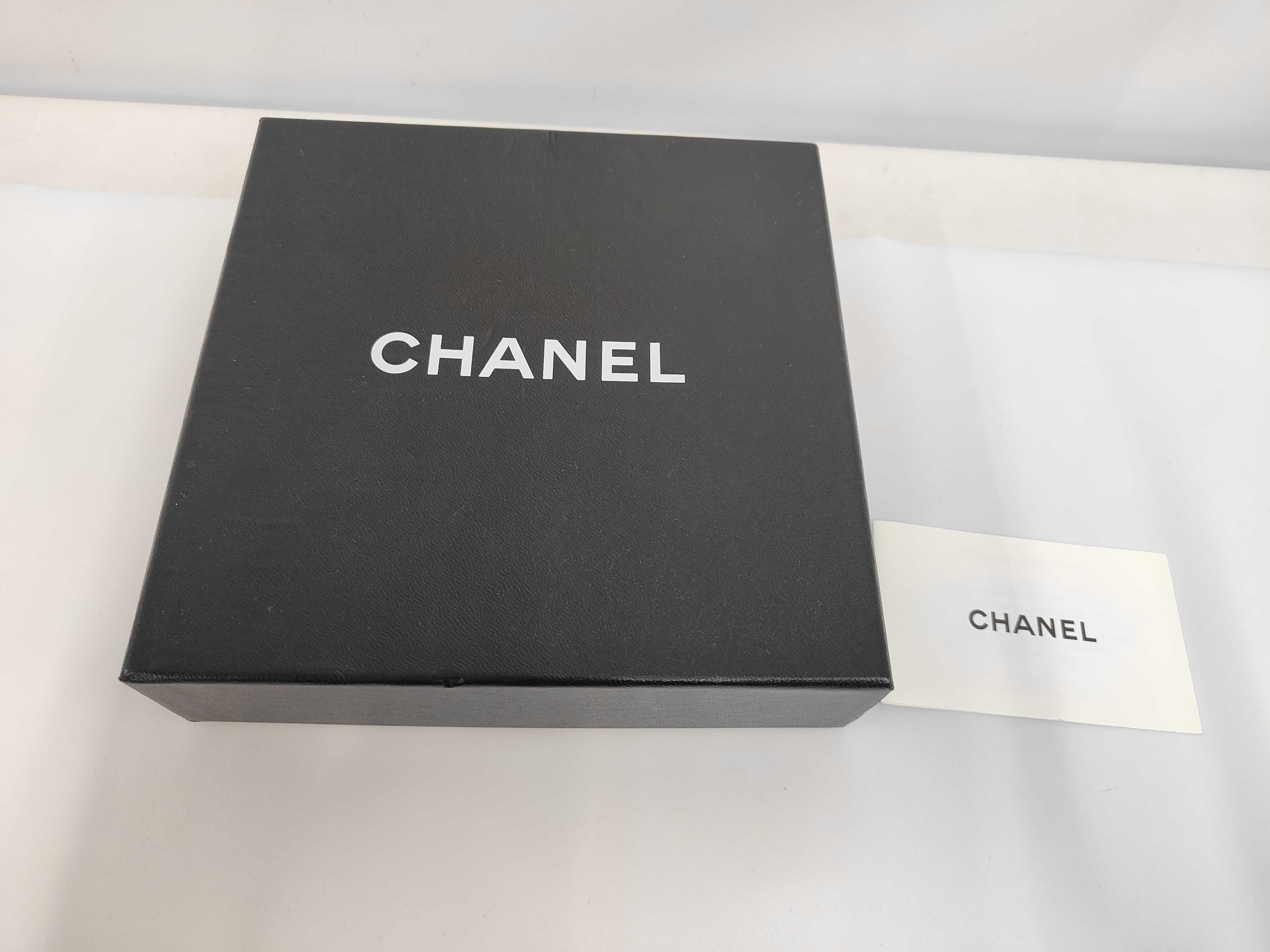 05 V Coco Mark Chain Belt — view 6