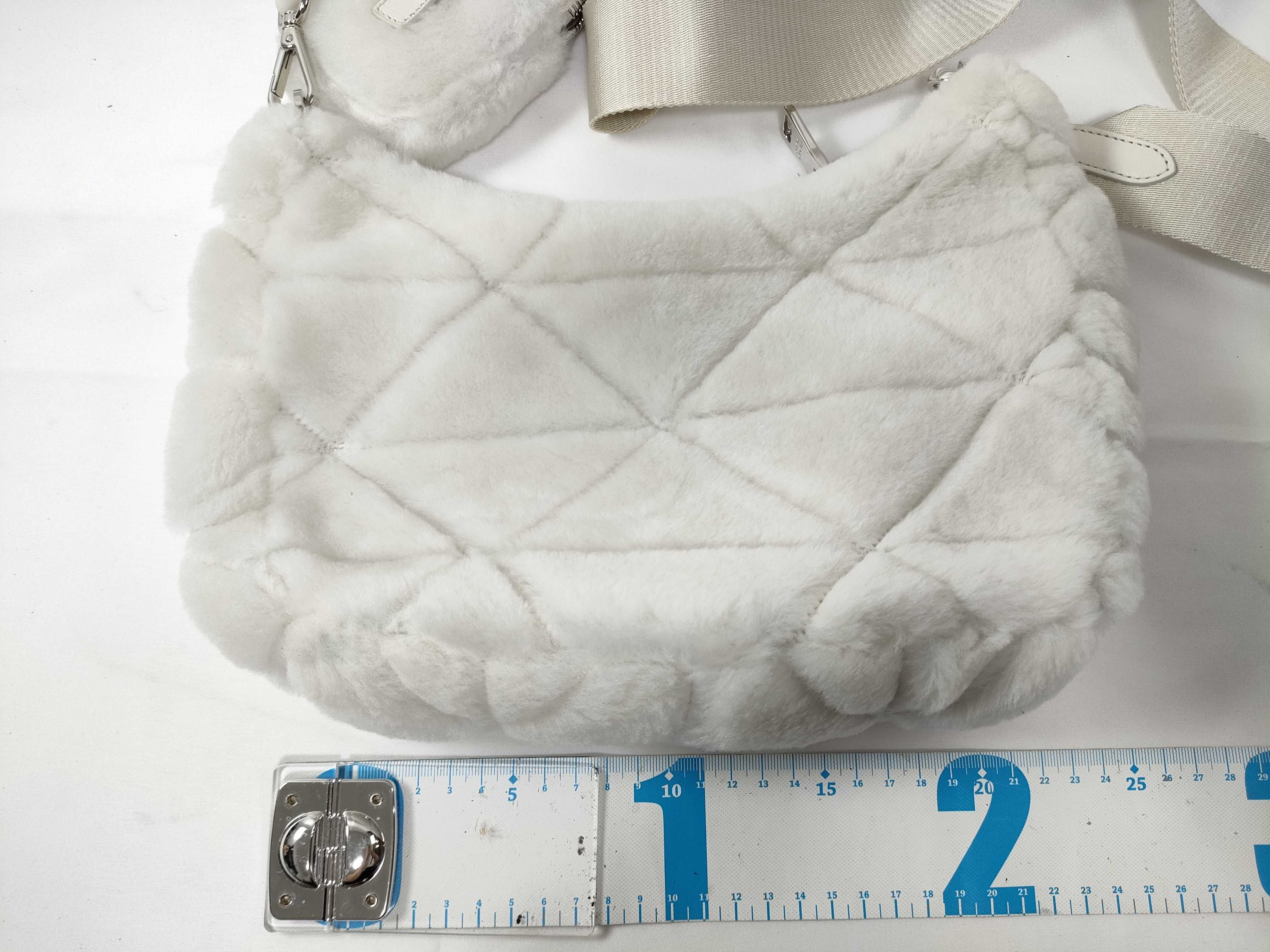 Shearling Fur Bag Shoulder Bag — view 2