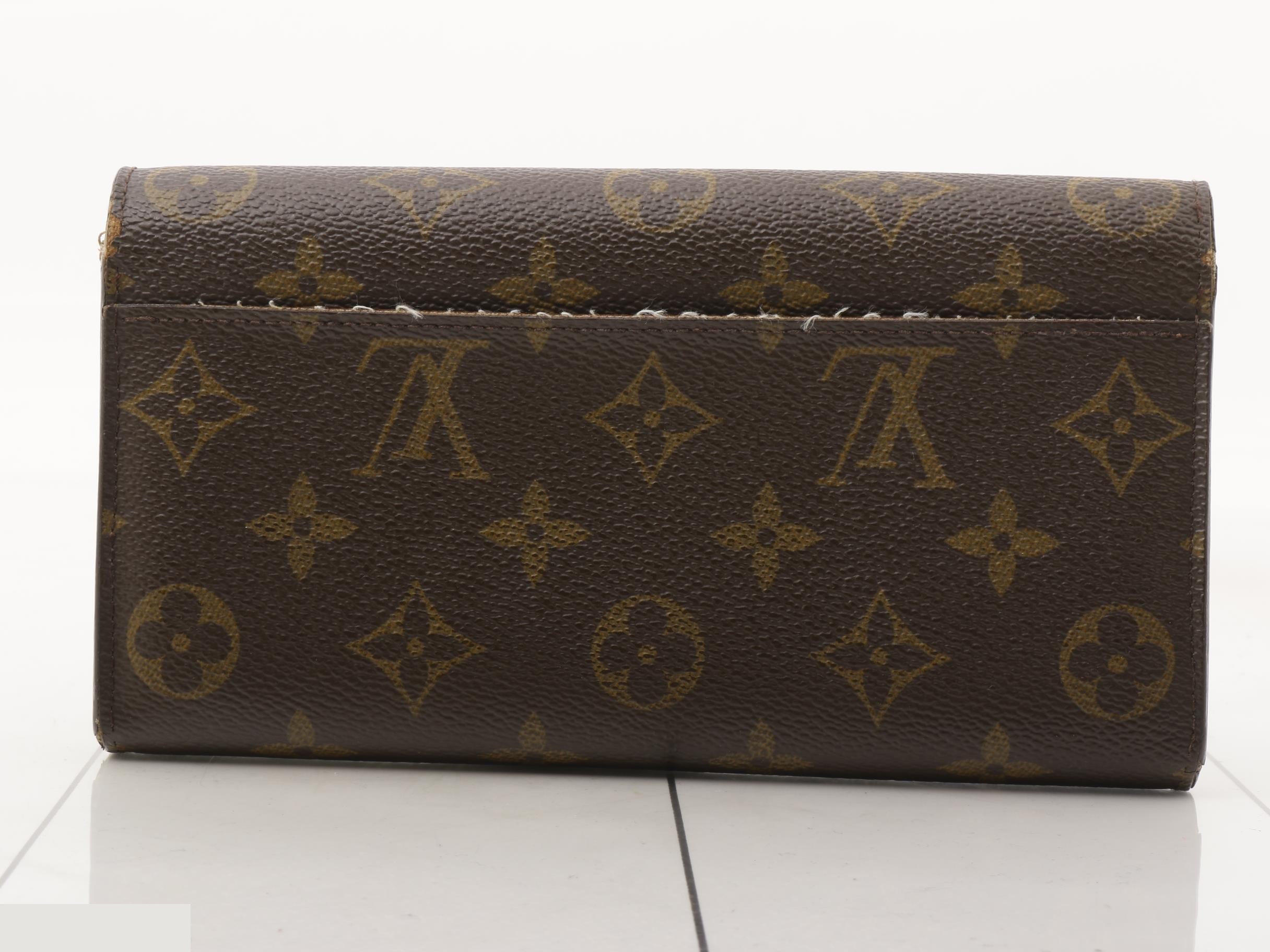 Portefeuille Sarah, with initials — view 2