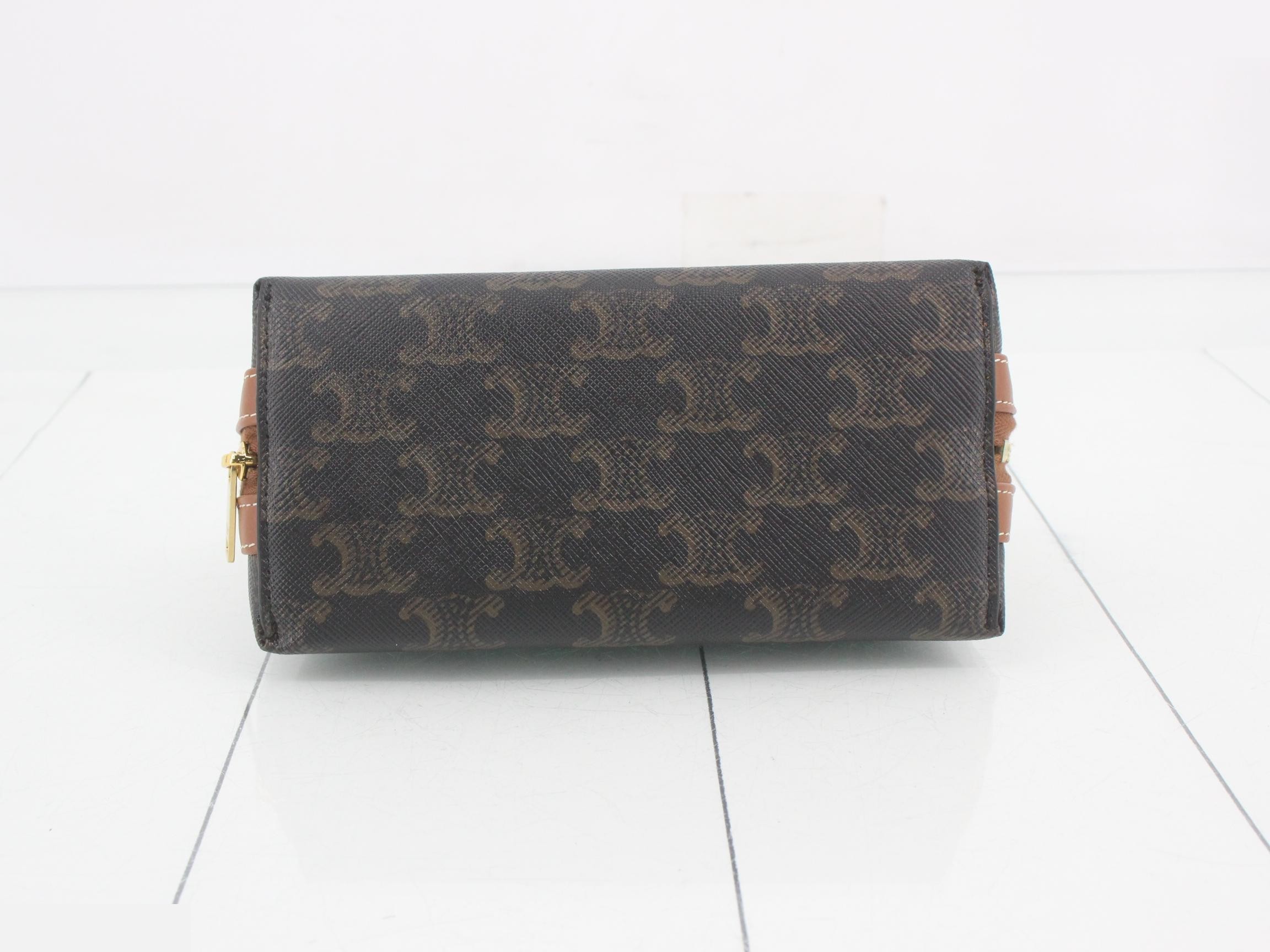 Triomphe pouch, unused, black/brown — view 3