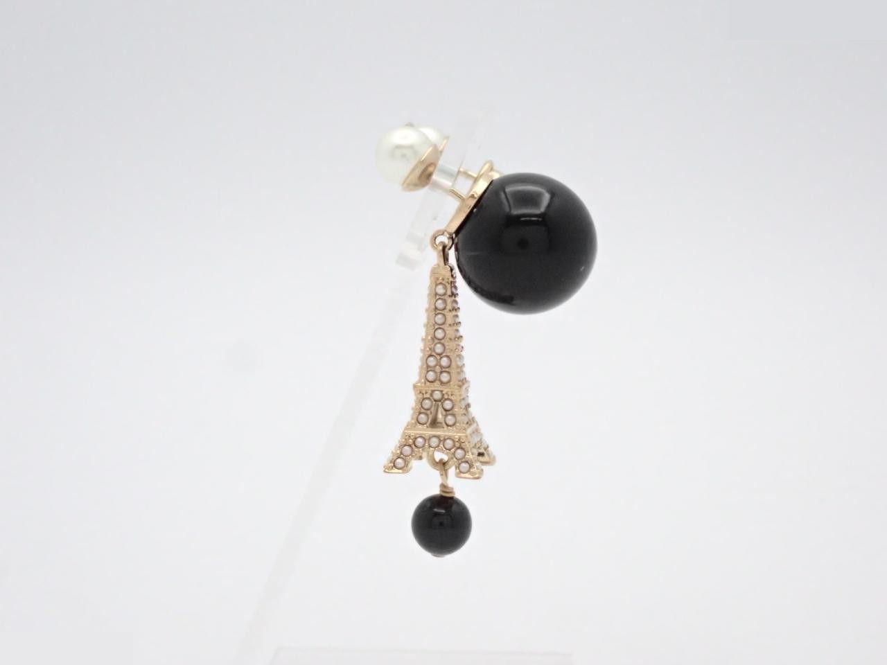 Eiffel Tower Tribal Earrings (Gold) — view 3