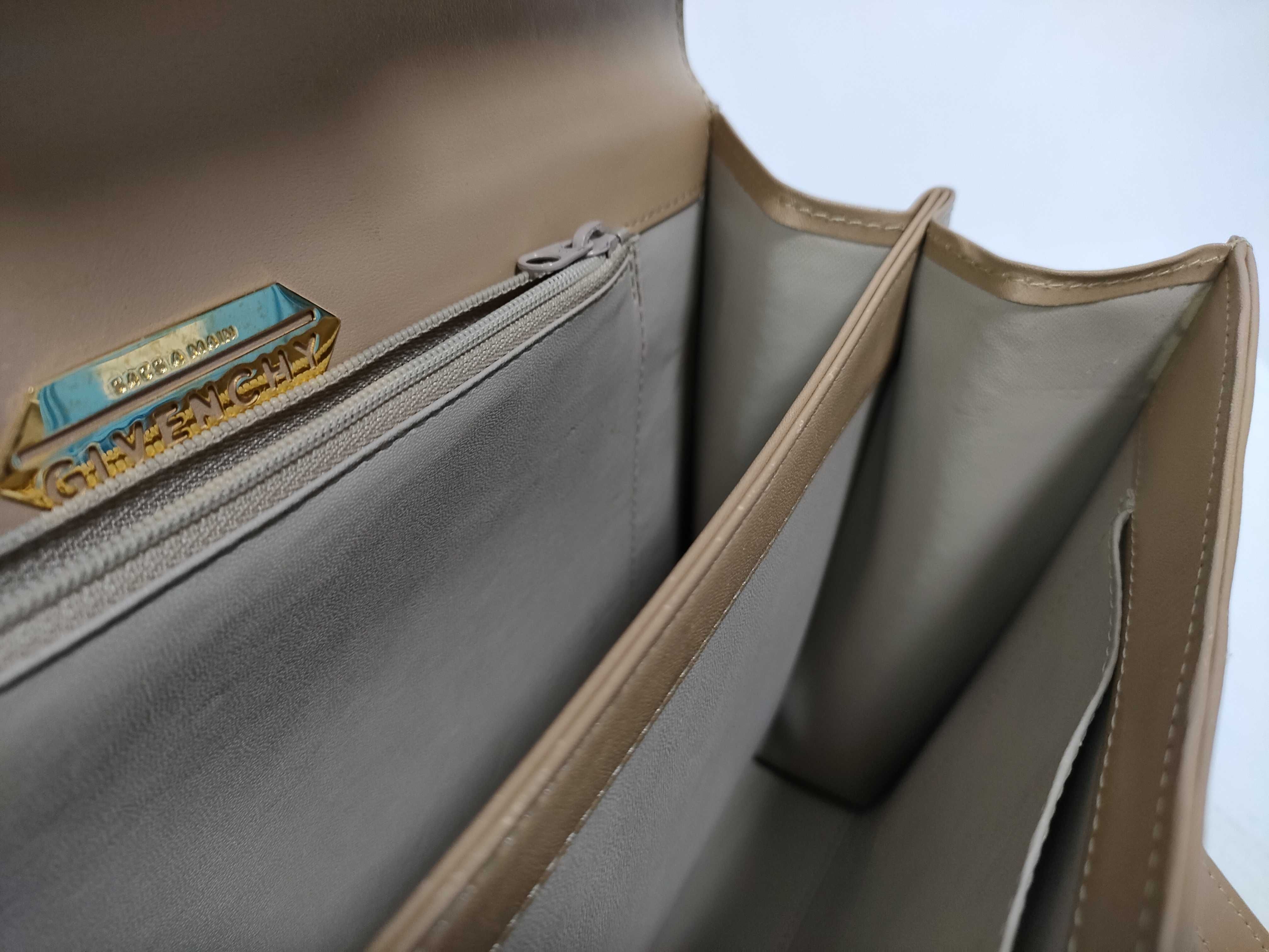 Handbag / Leather Handbag — view 14