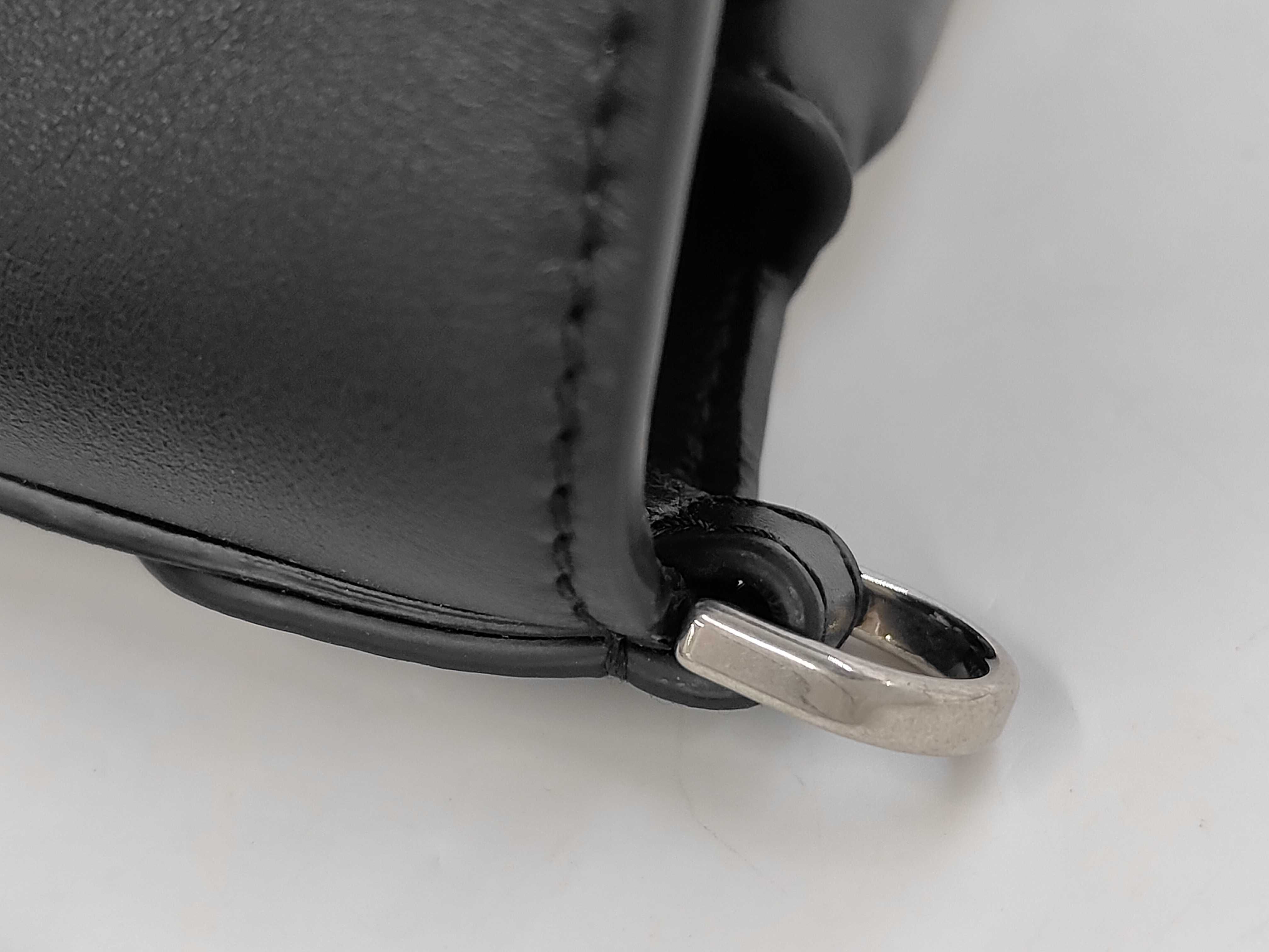 Rodeo Shoulder Messenger Bag, Black, with 2 Straps — view 5
