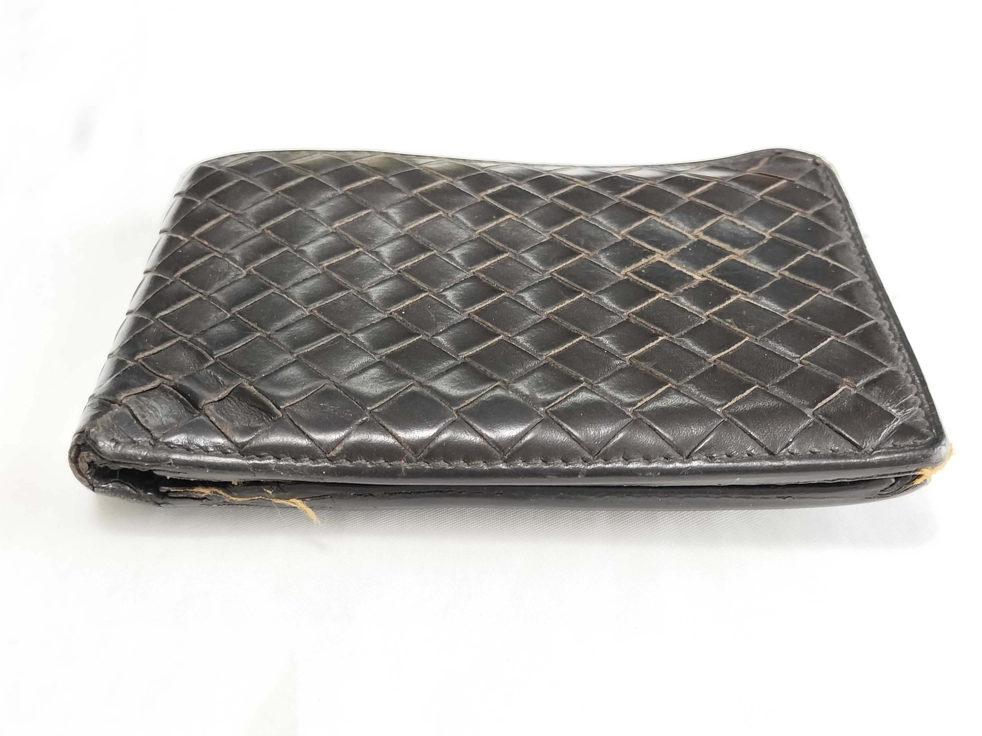 Intrecciato Bifold Wallet Leather Wallet — view 4