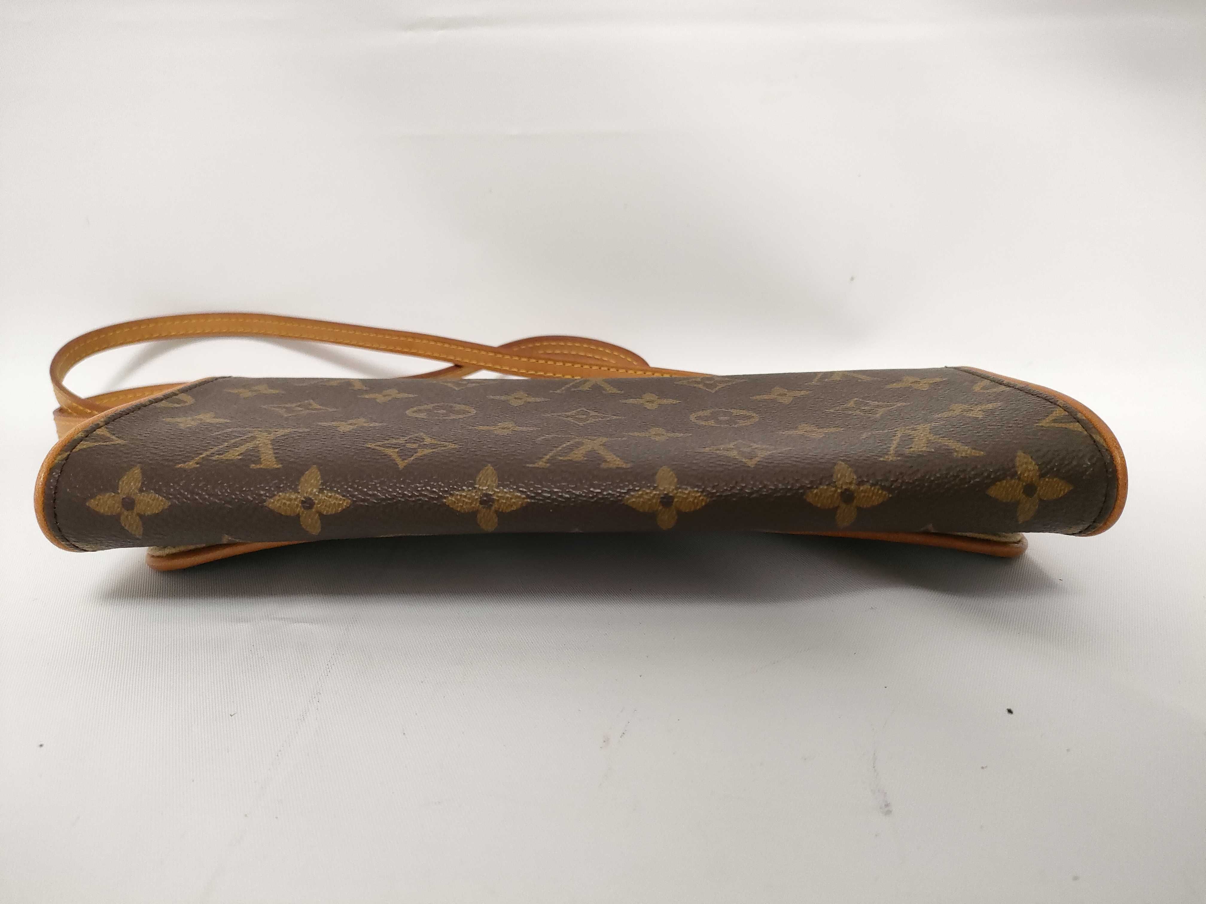 Monogram Pochette Twin GM M51852 SD0101 Shoulder Bag — view 3