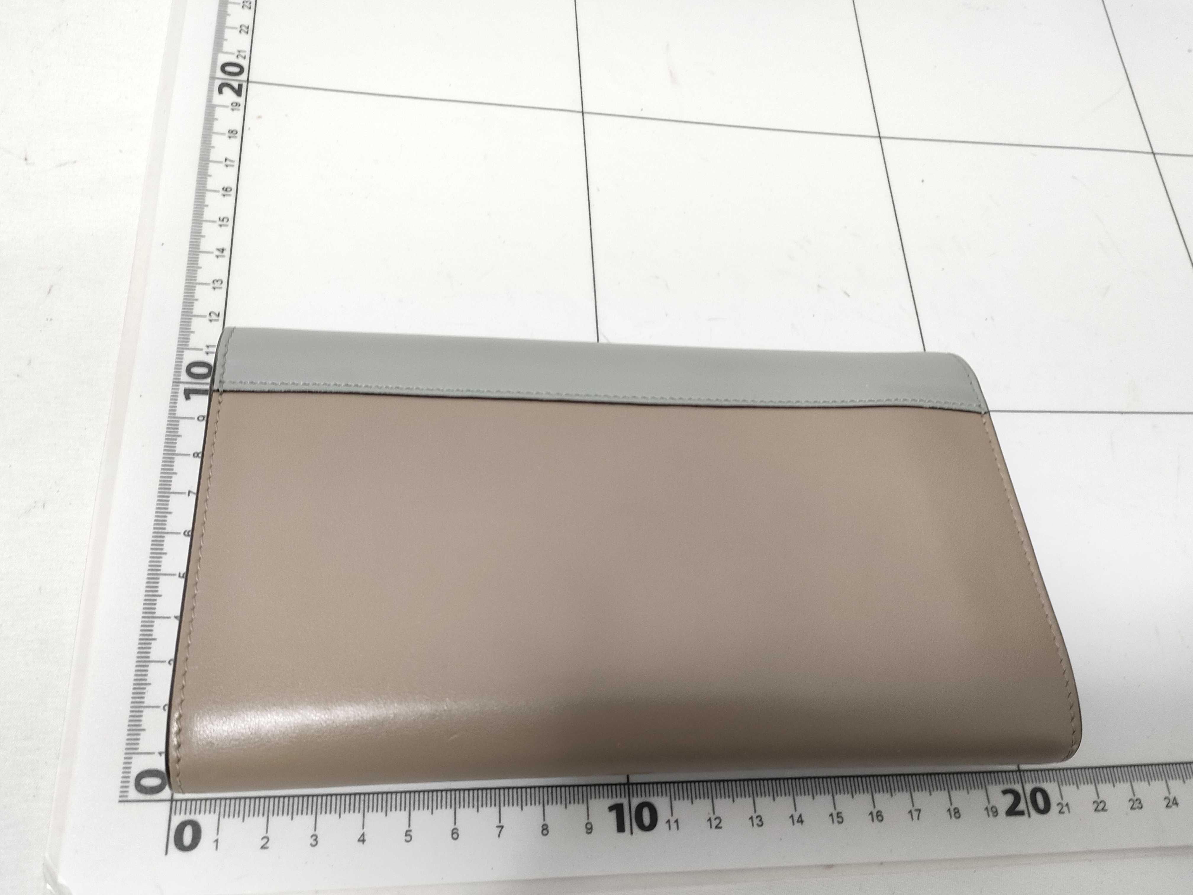 Trifold Wallet — view 2