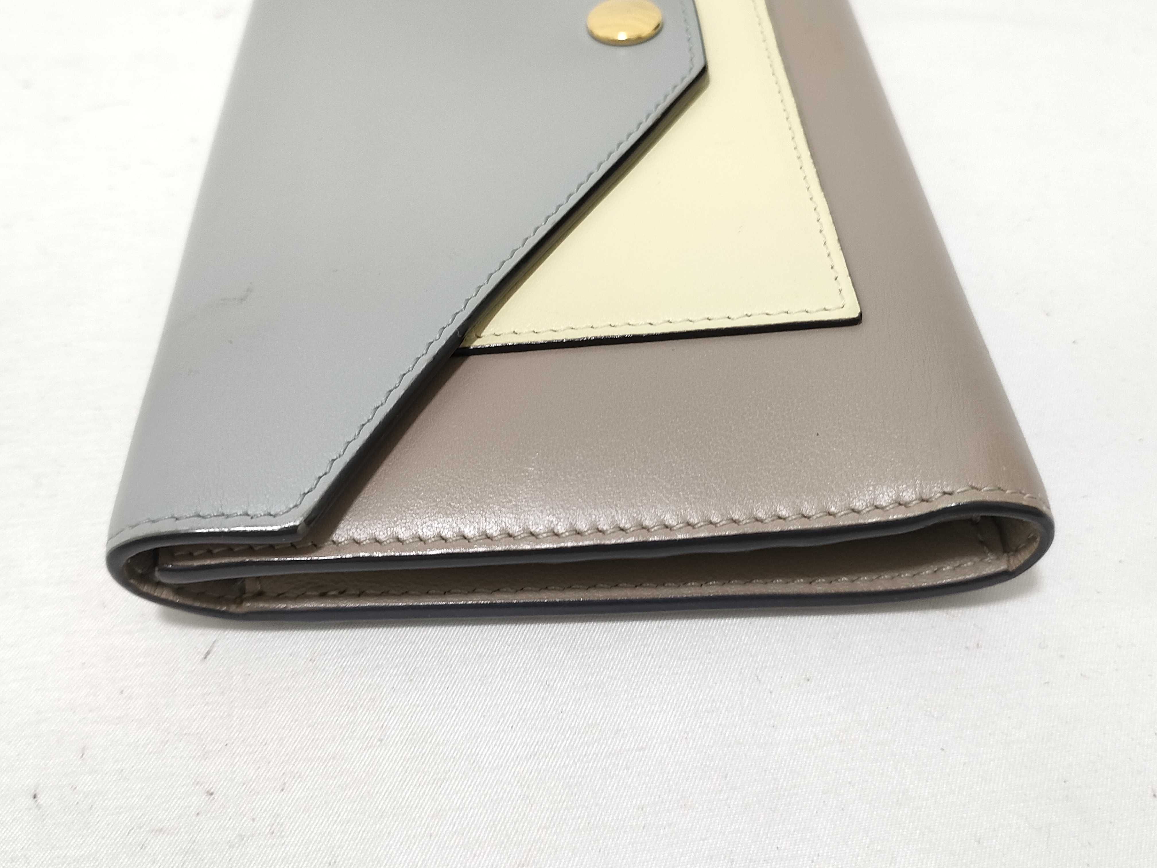 Trifold Wallet — view 5