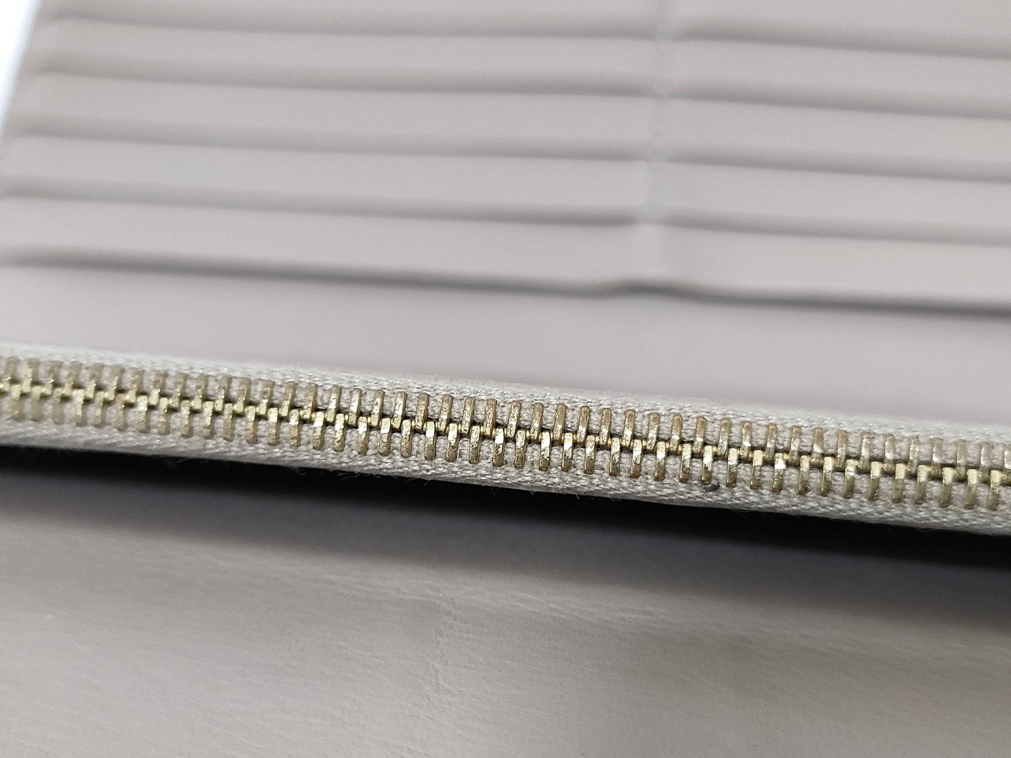 Trifold Wallet — view 9