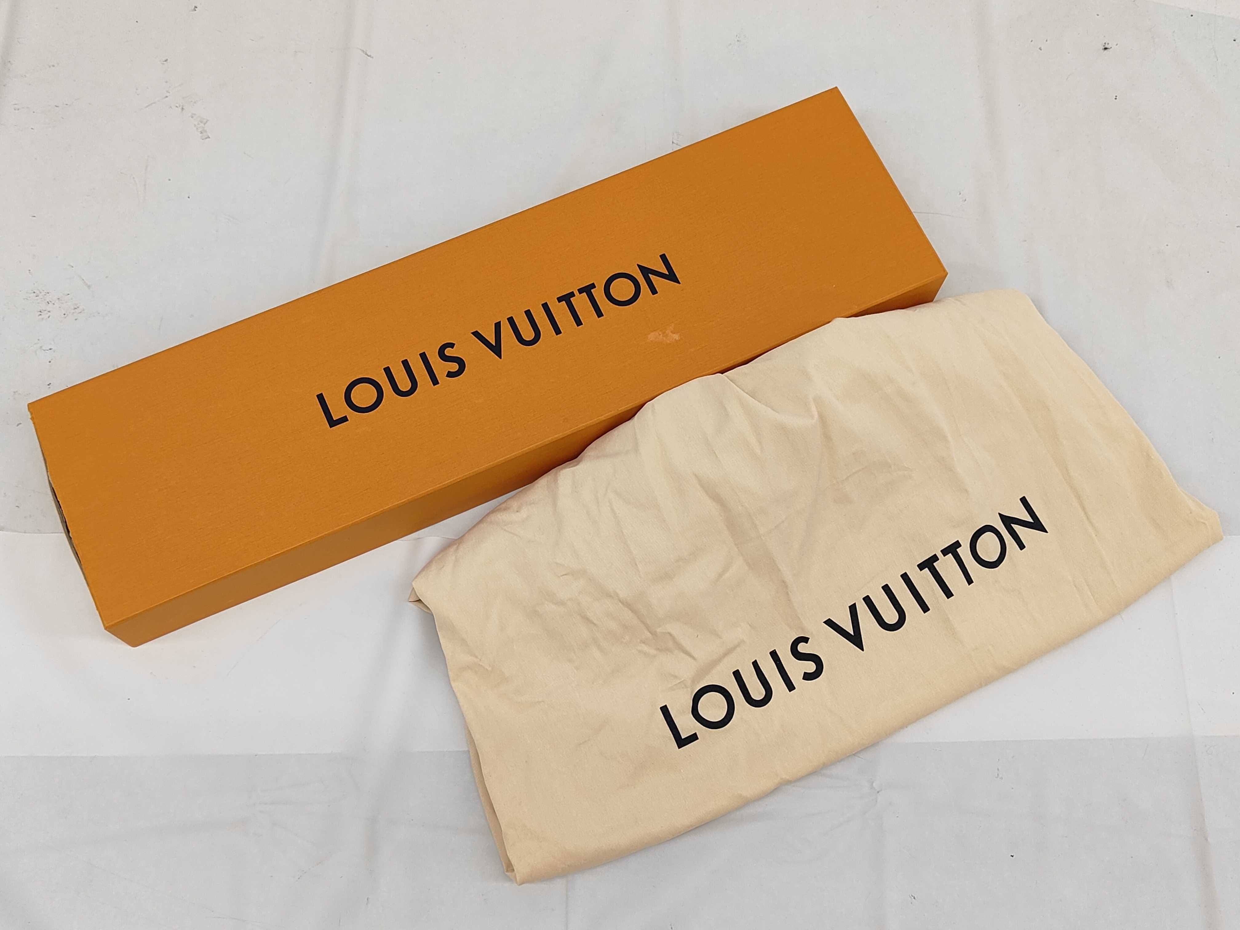 LV Portrait Skateboard and other accessories — view 9