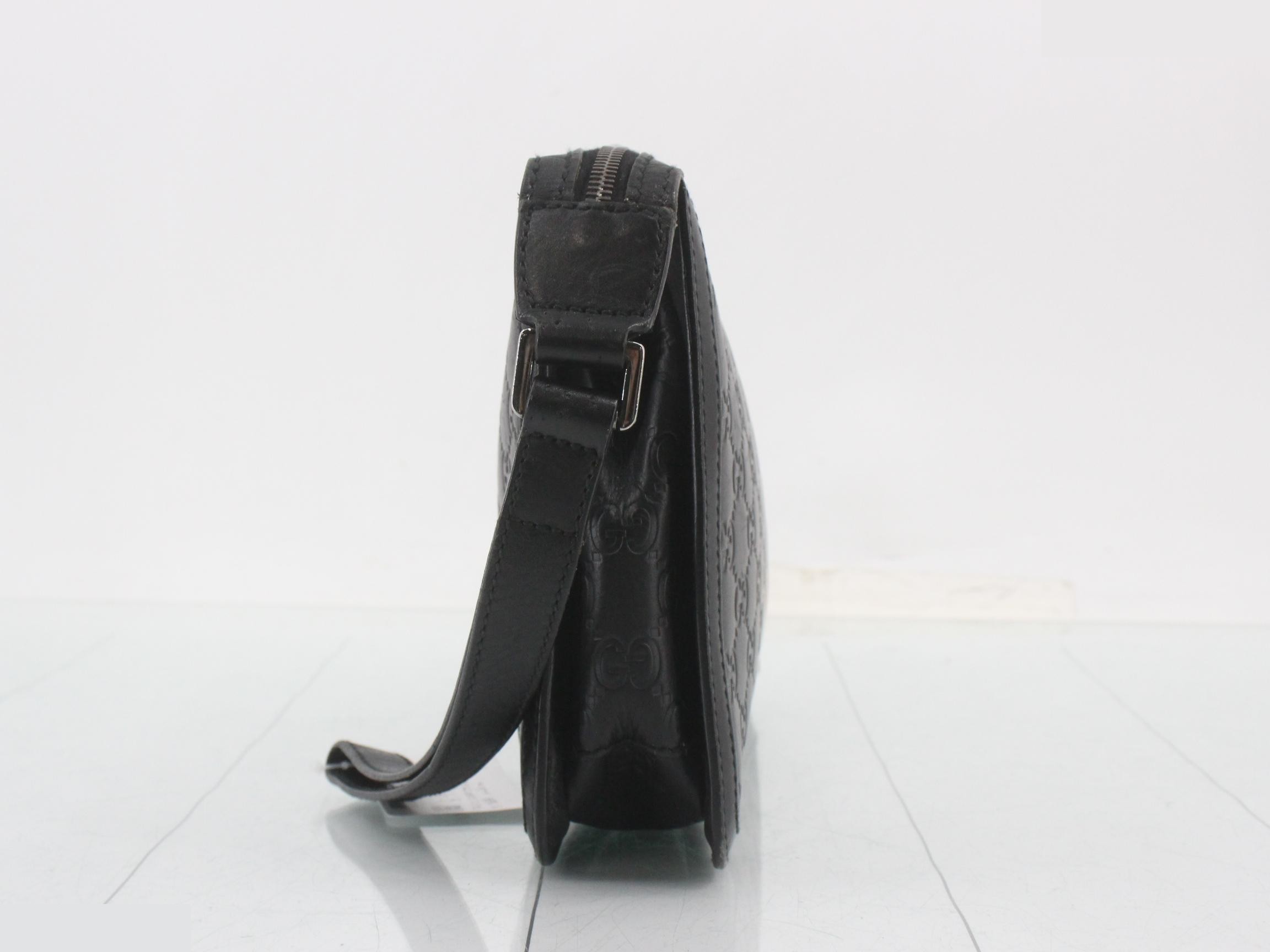 Guccissima clutch bag, black, silver hardware, 26 x 18 x 5 cm — view 3