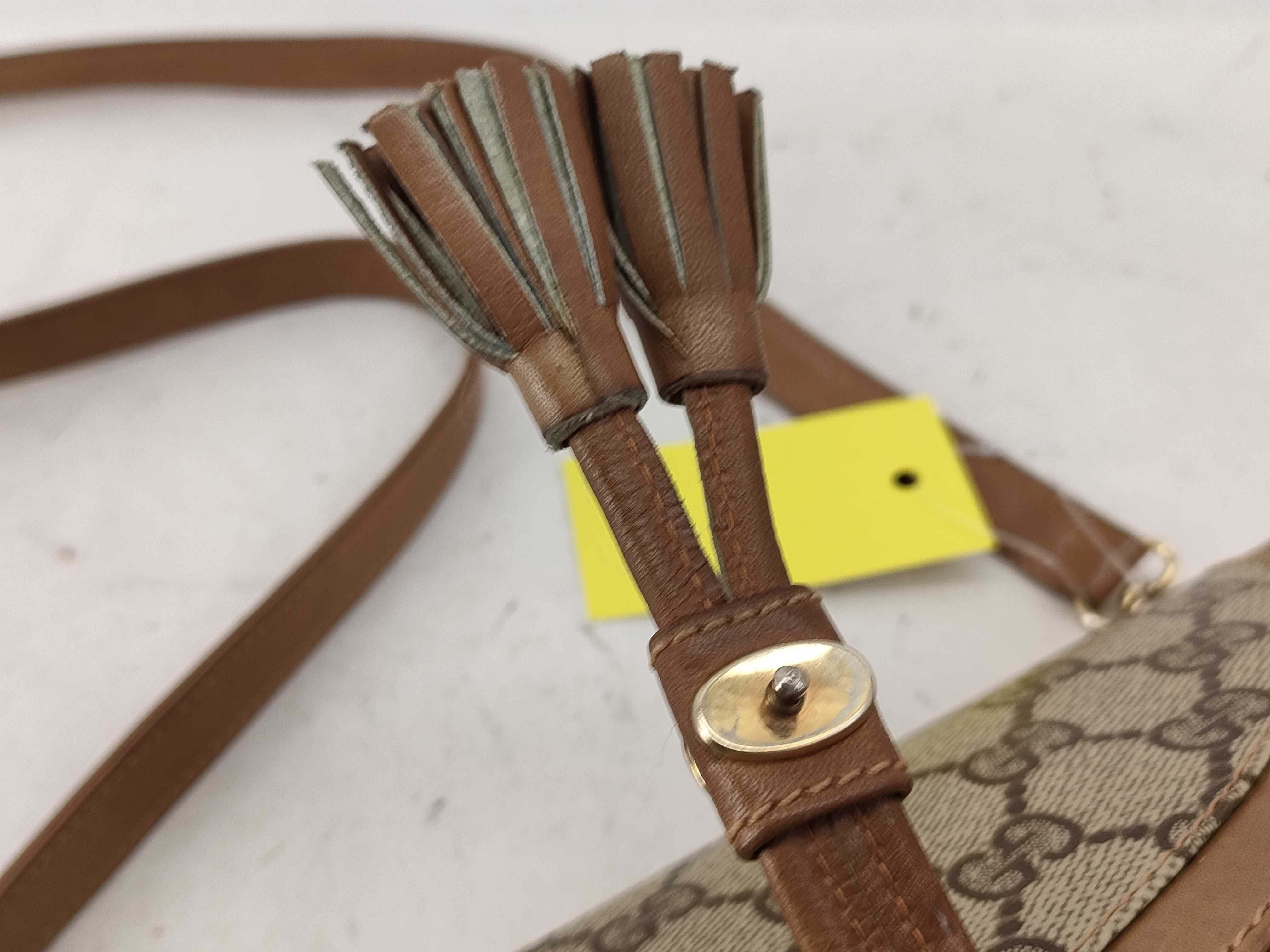 GG Supreme Old Fringe Shoulder Bag Flap Shoulder Bag — view 7