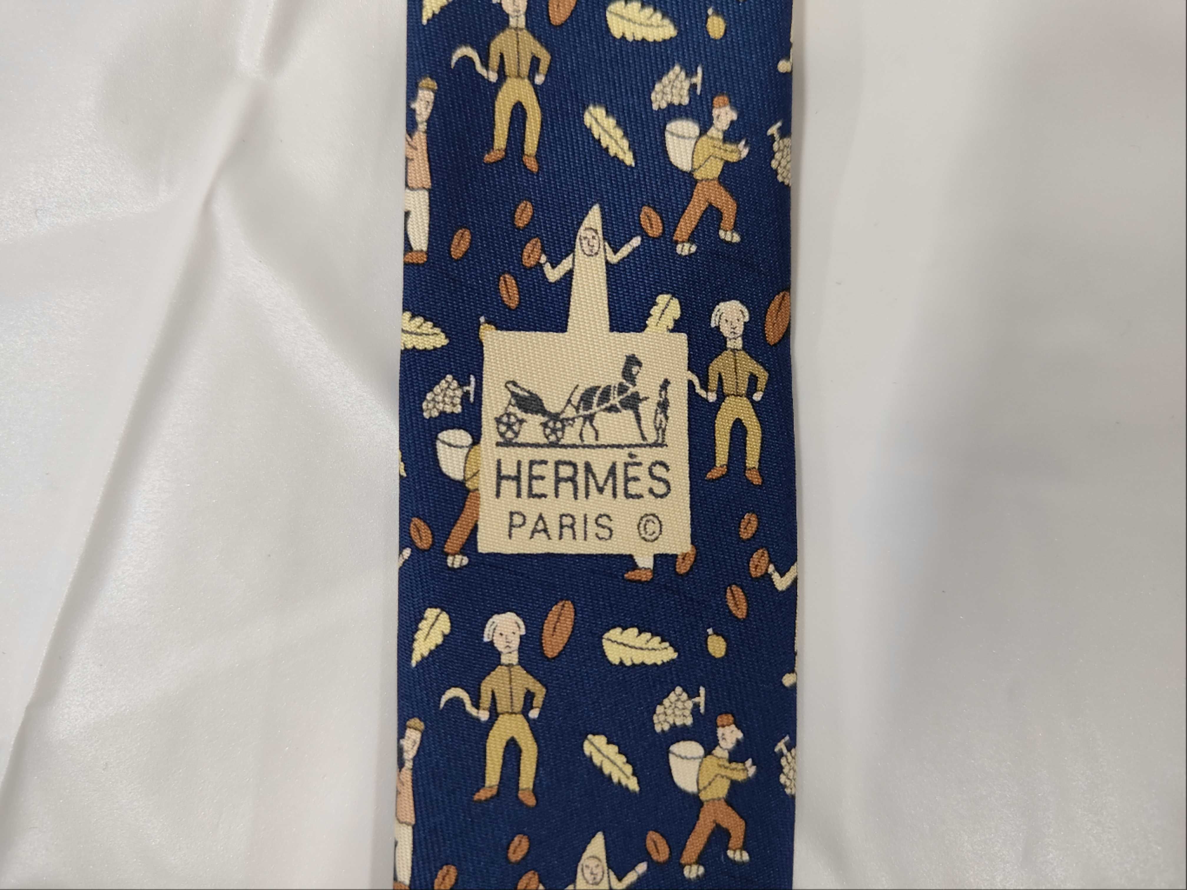 ties and other accessories — view 3