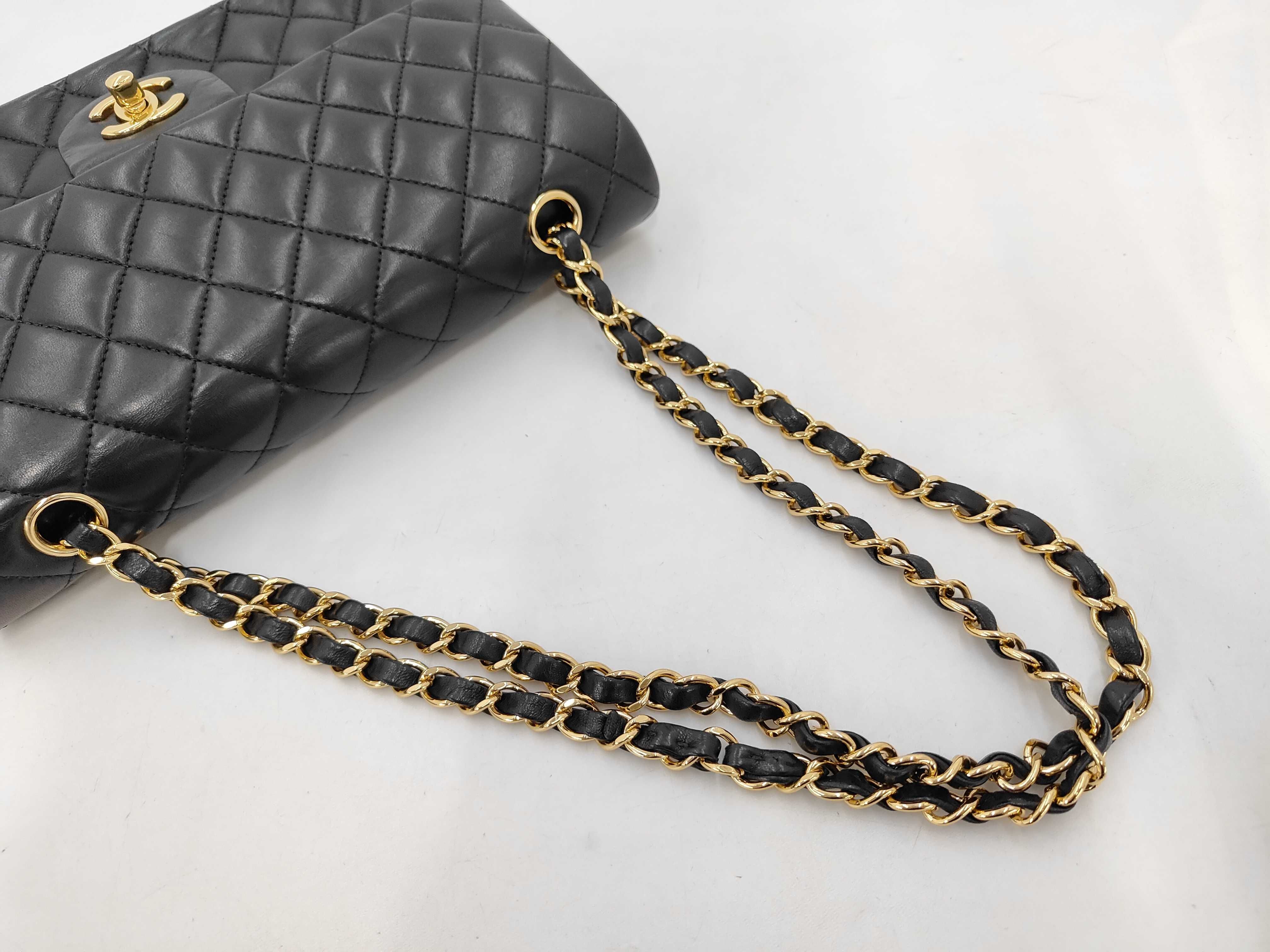 Matelassé 25 Double Flap Double Chain Lambskin Shoulder Bag — view 5