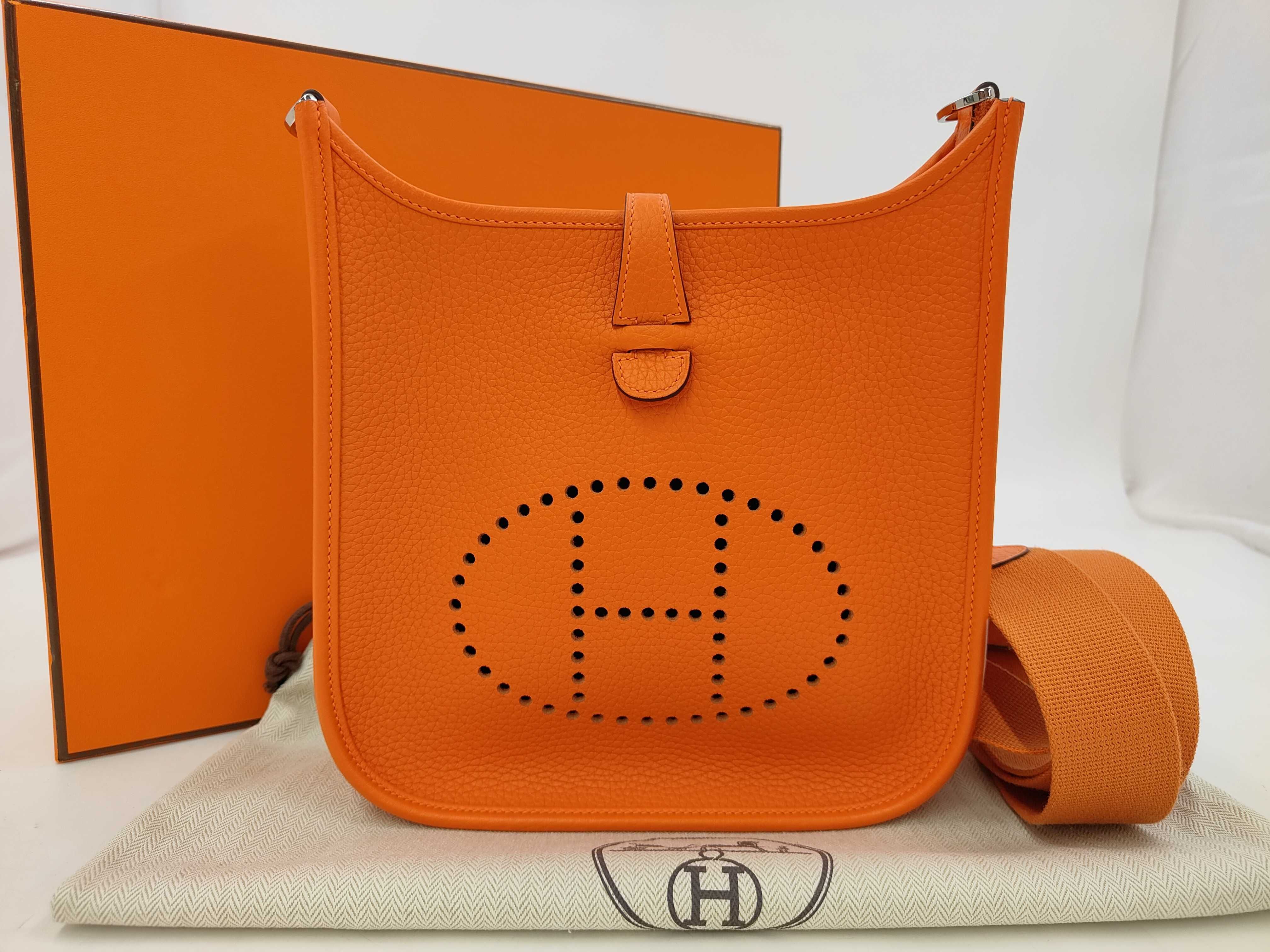 Evelyne Shoulder Bag
