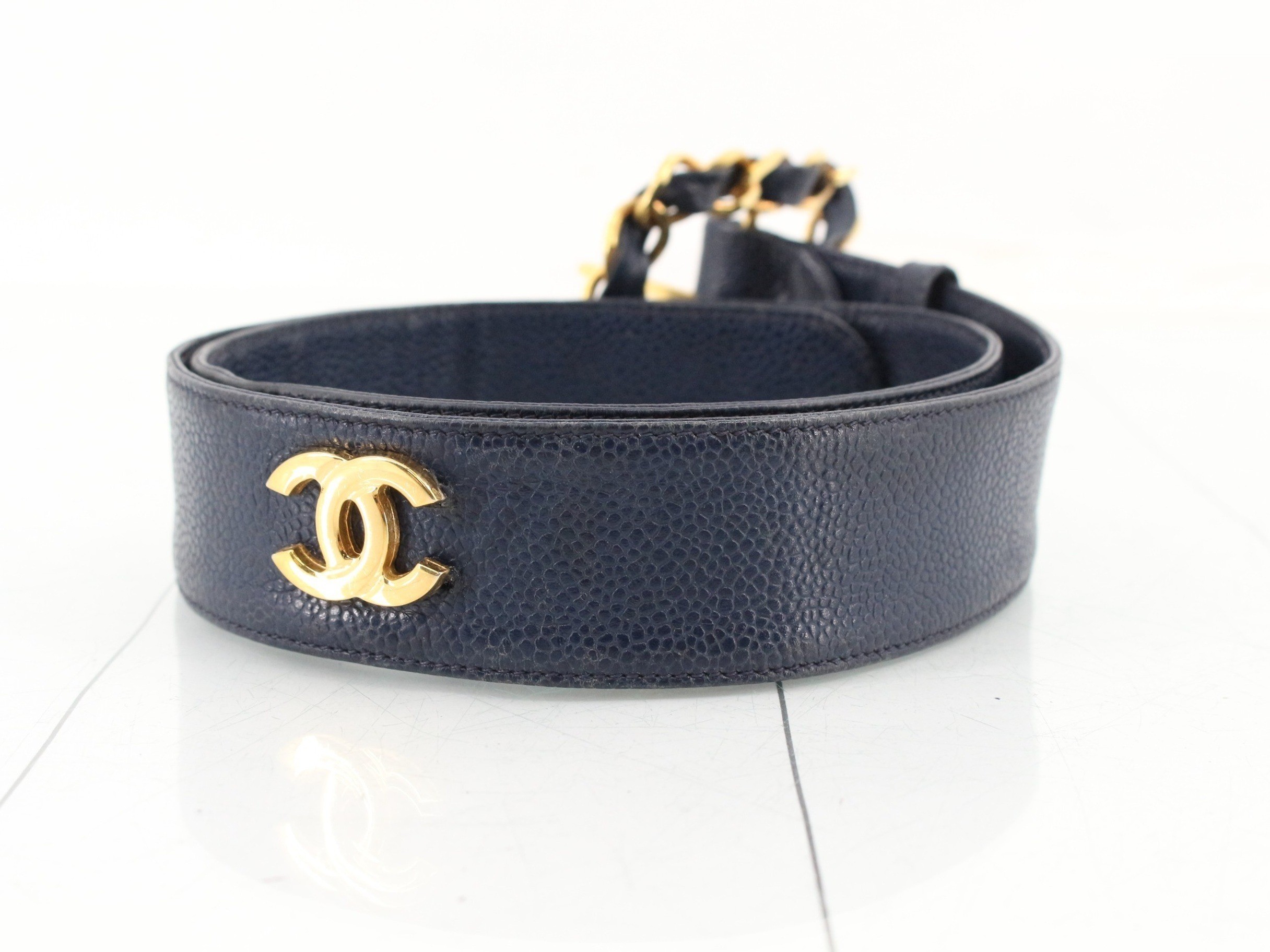 Chain buckle with Coco Mark — view 2
