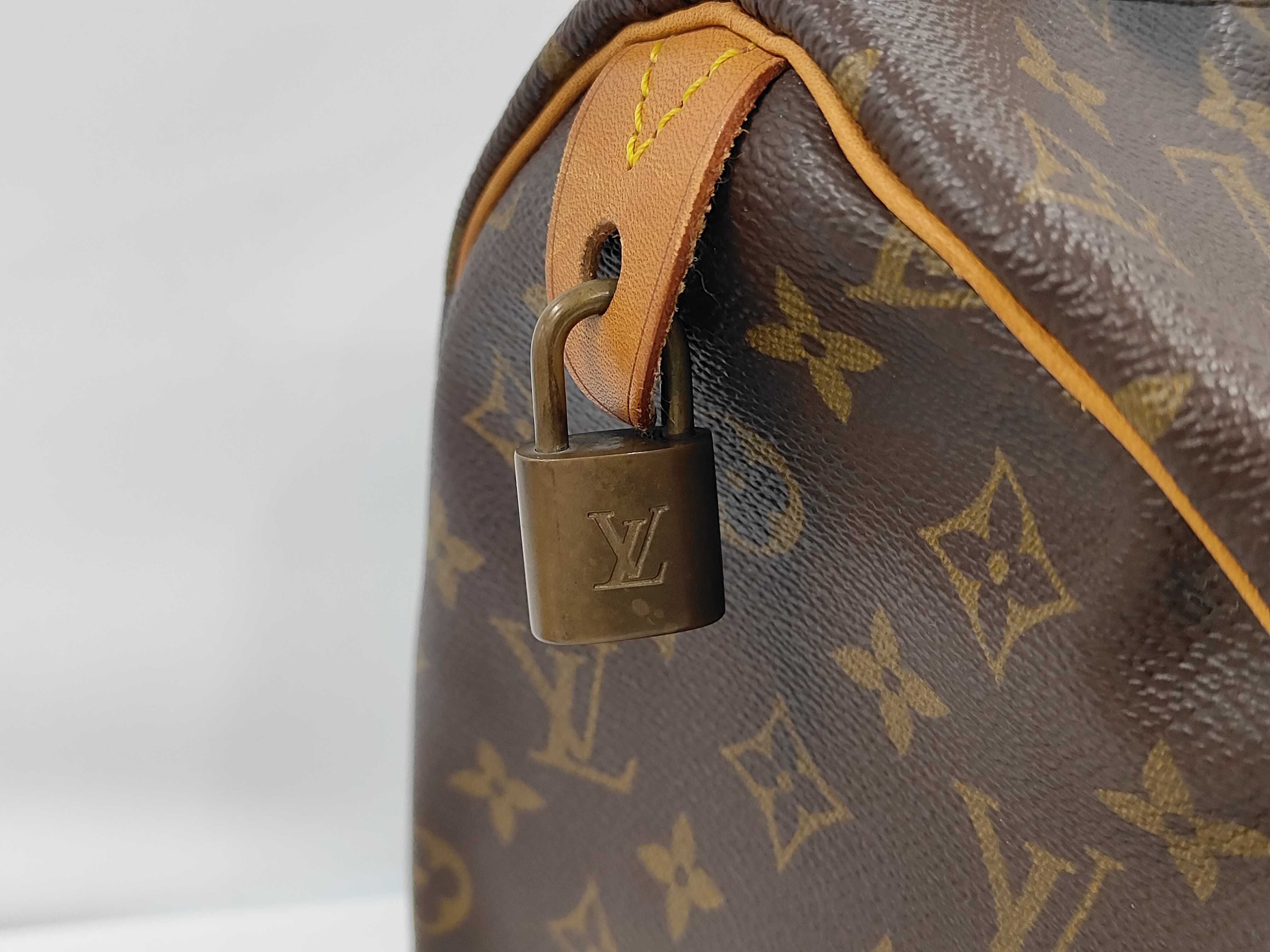 Monogram Speedy 40 M41522 Handbag — view 9
