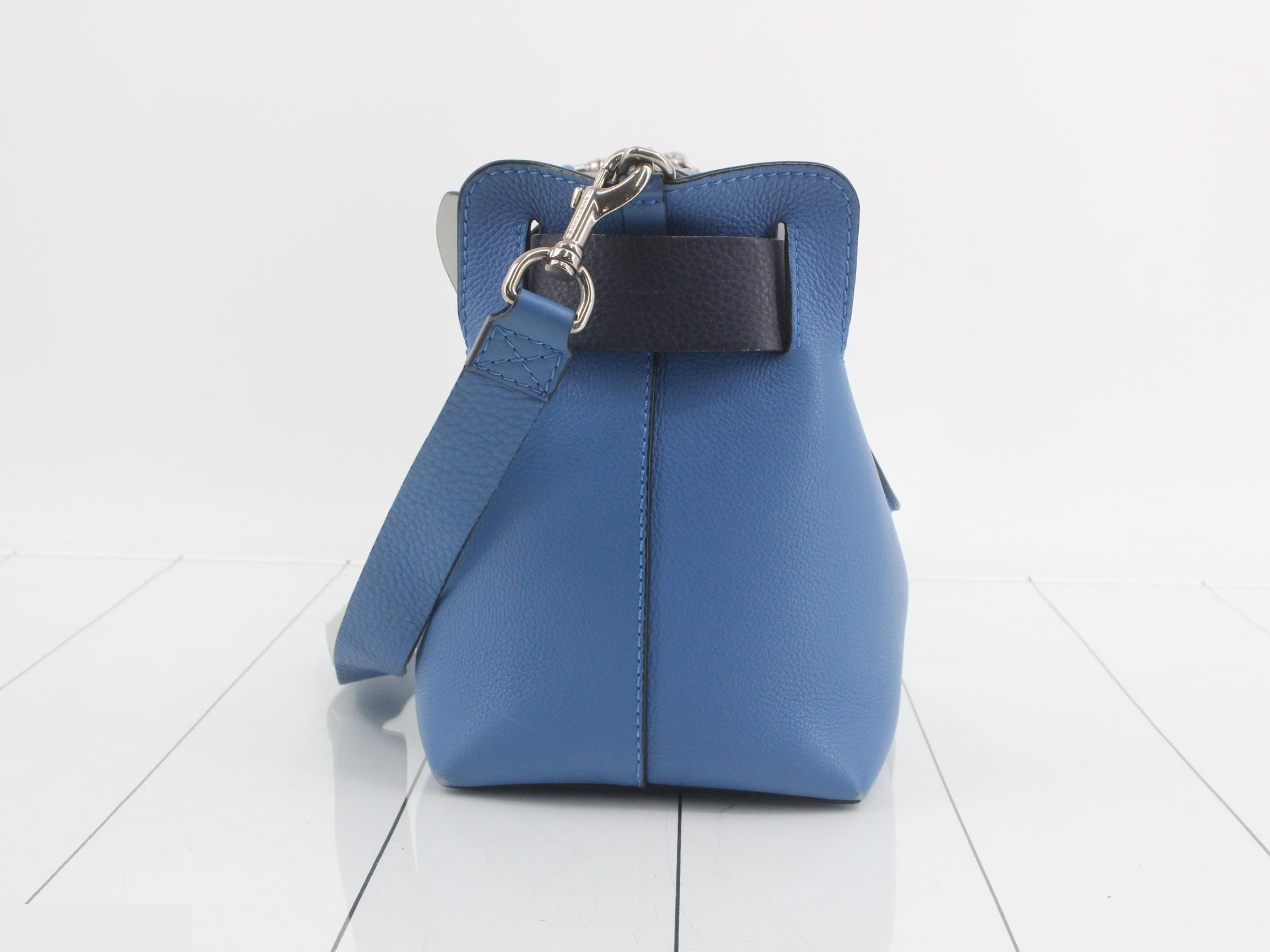 Shoulder bag (2-way) — view 3