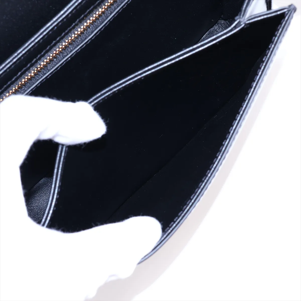 Triomphe Teen Leather Shoulder Bag, Black — view 7