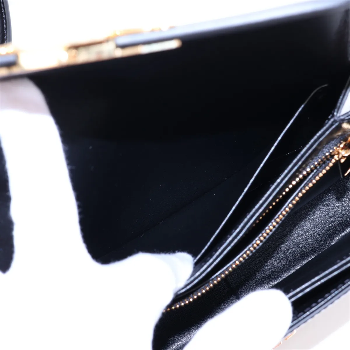 Triomphe Teen Leather Shoulder Bag, Black — view 10