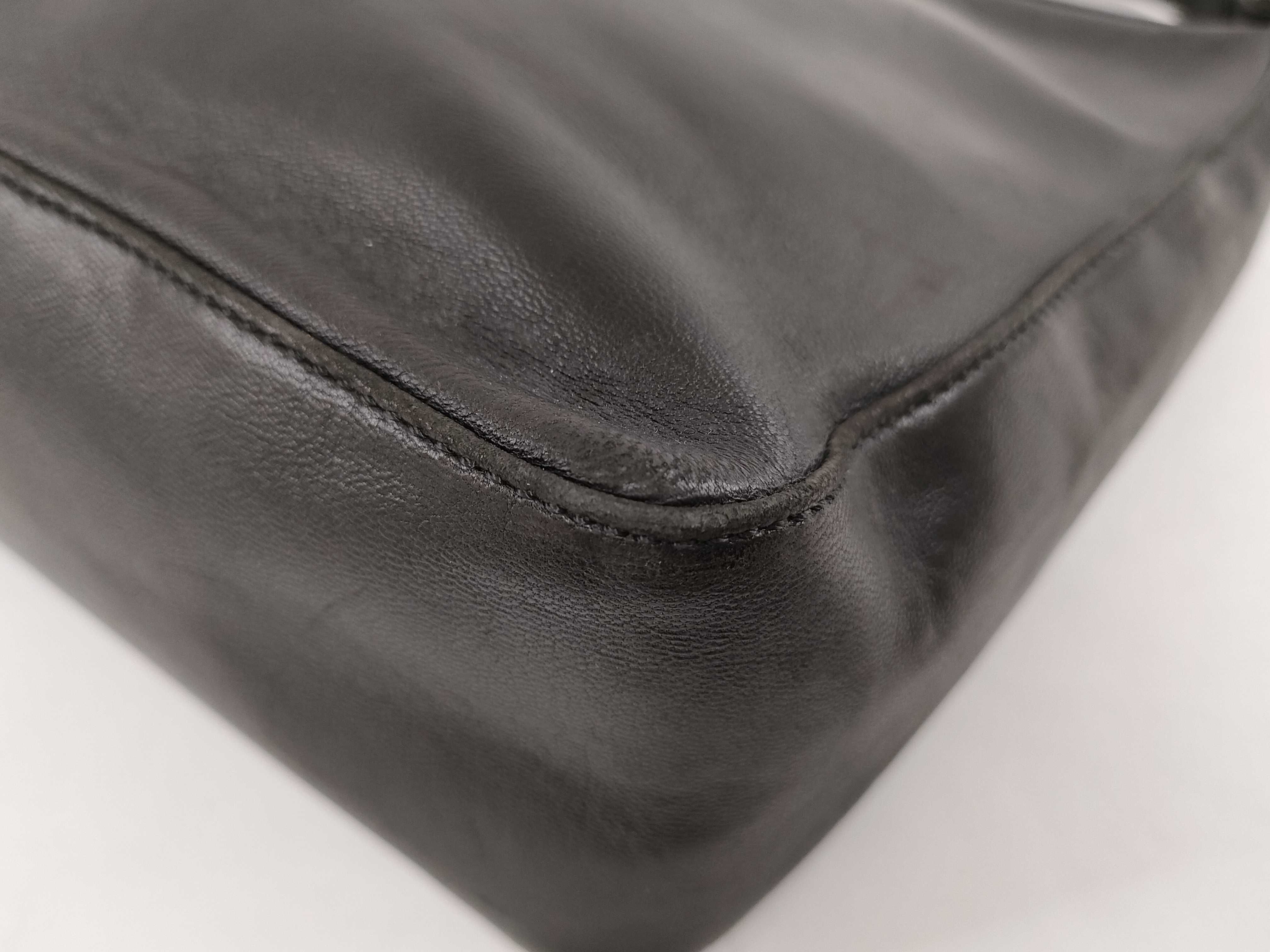 One-Shoulder Bag (Shoulder Bag) — view 4