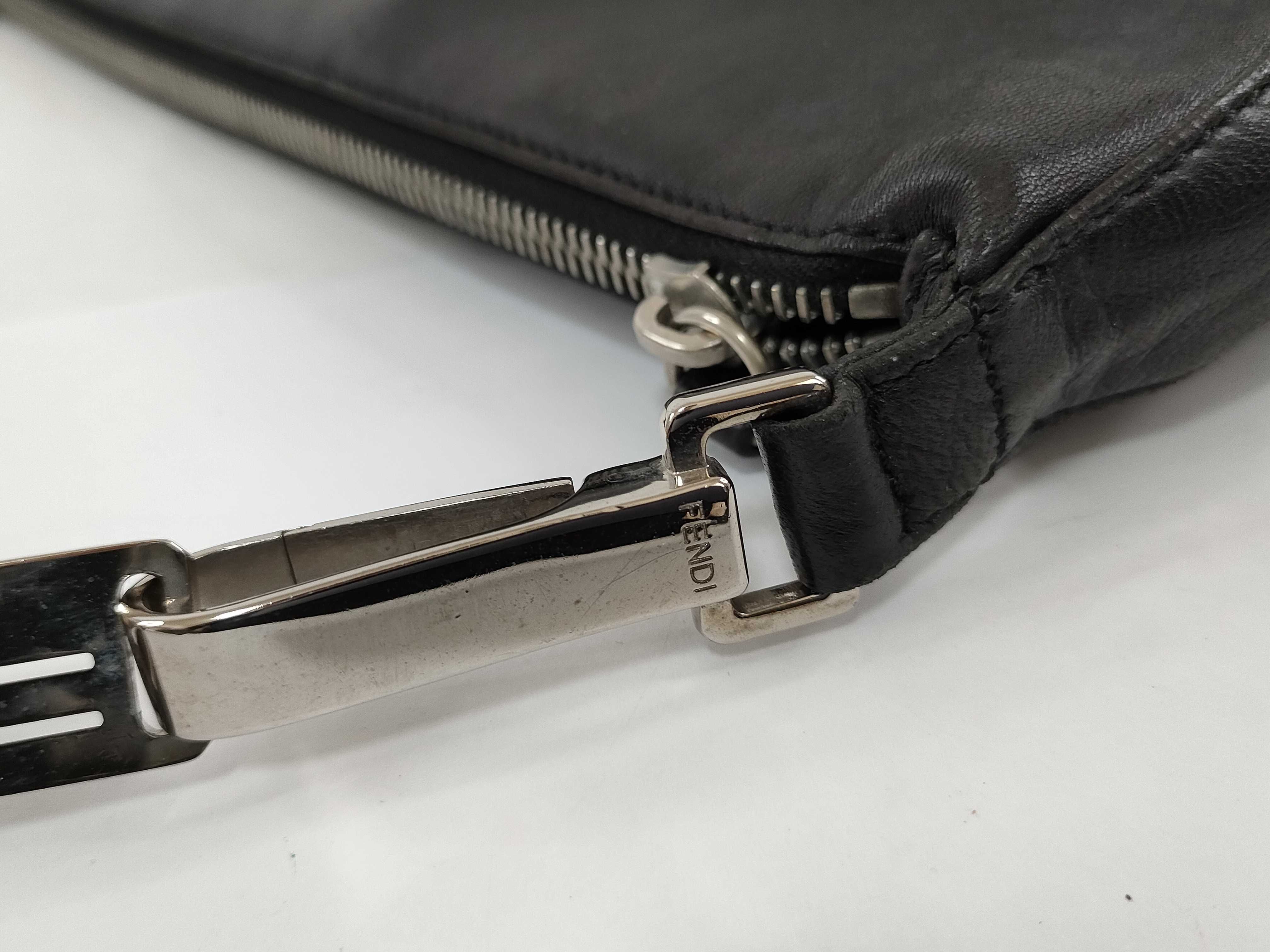 One-Shoulder Bag (Shoulder Bag) — view 7
