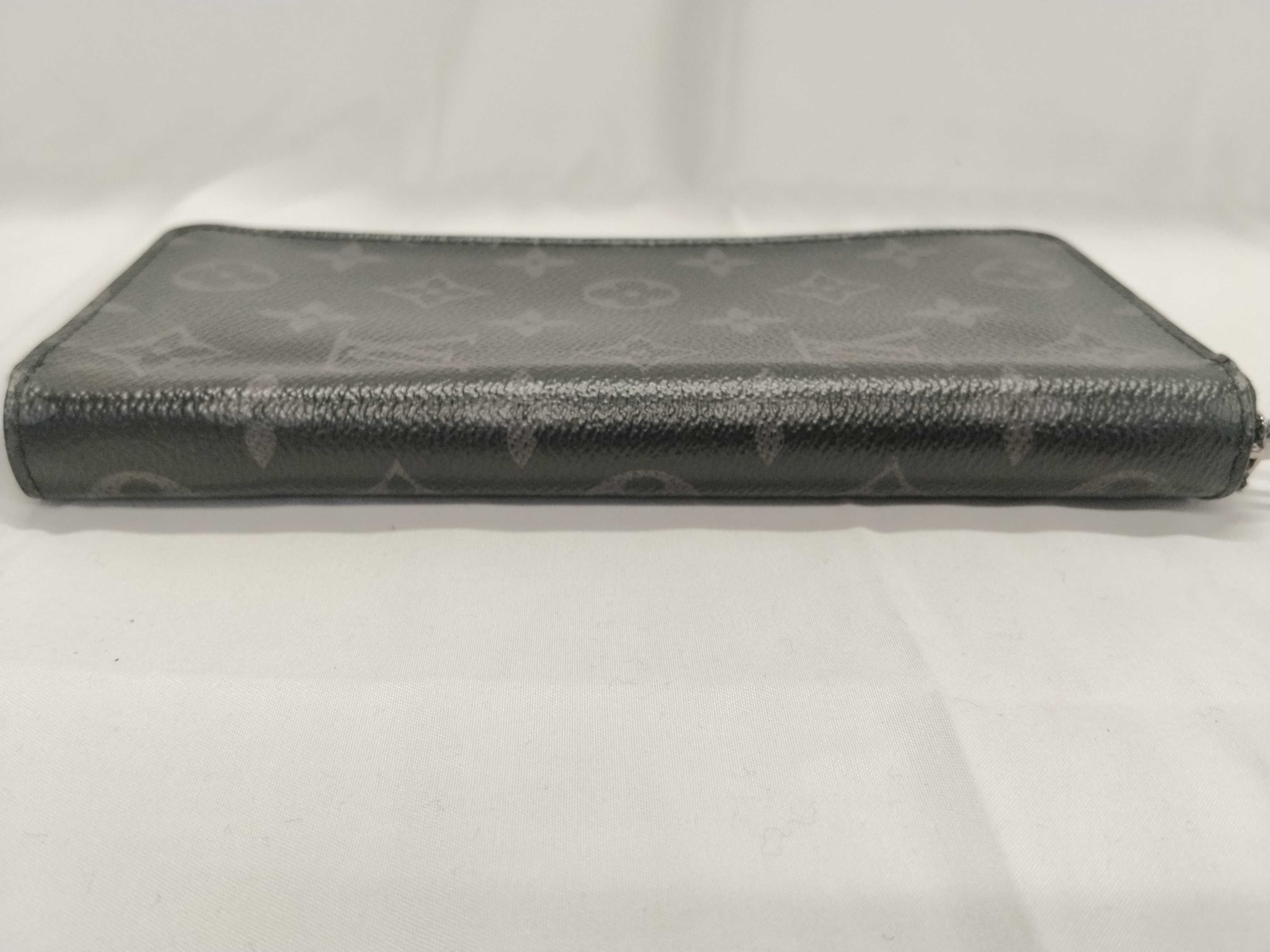 Monogram M62295 Eclipse Zippy Wallet Vertical — view 3