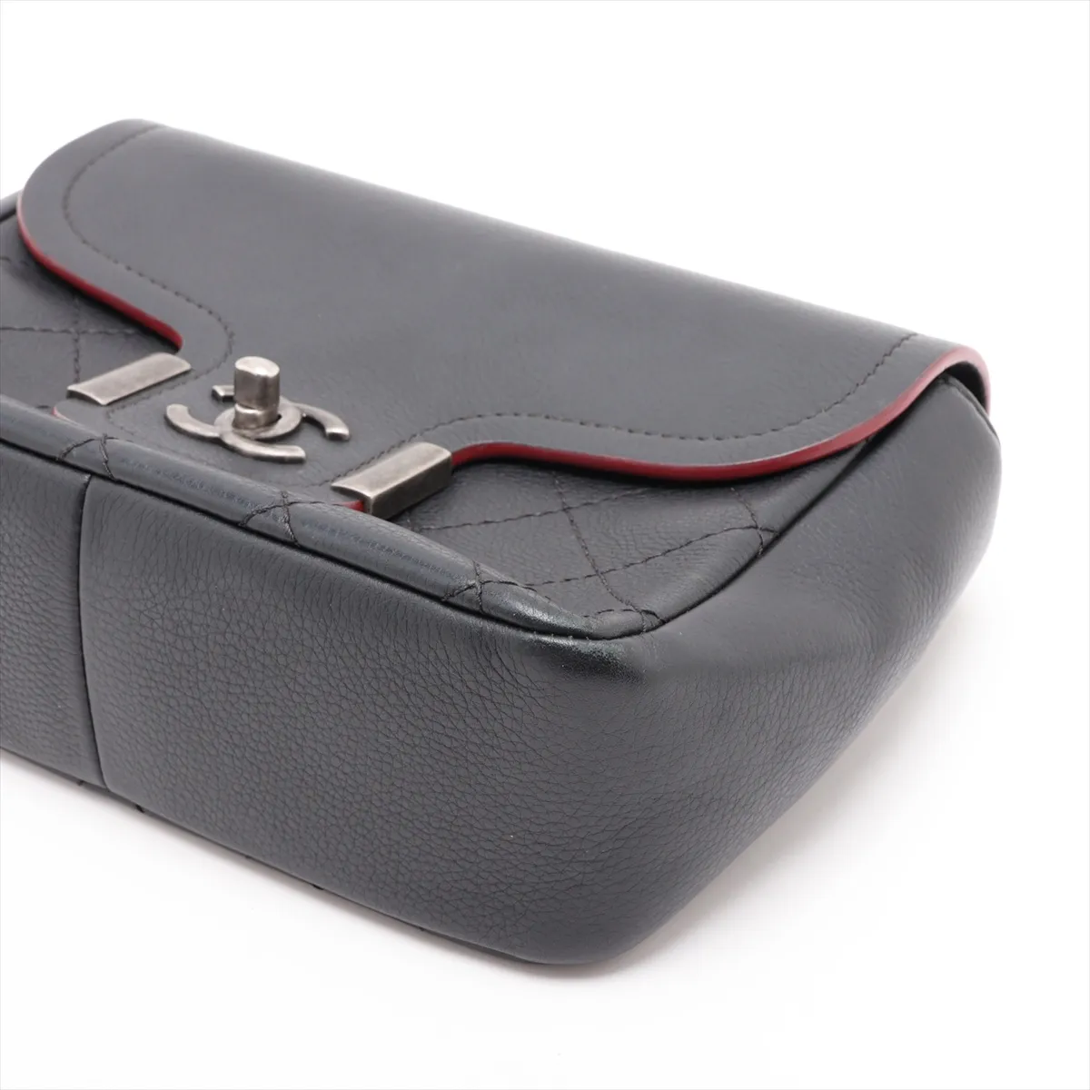 Matelassé Leather Single Flap Double Chain Bag, Black with Gunmetal Hardware, 24930057, Serial Number 24 — view 3