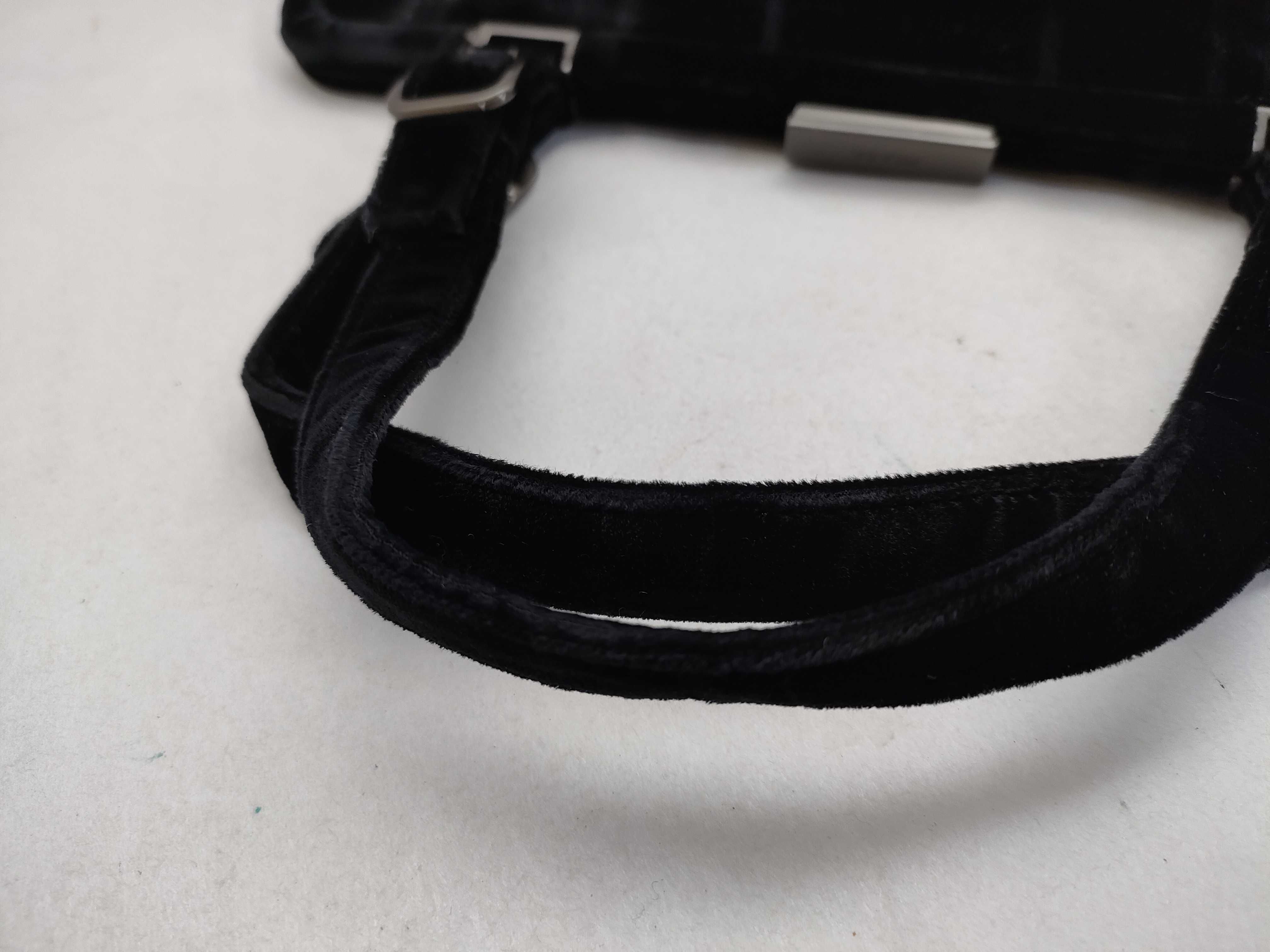 Velour Handbag Black Handbag — view 4