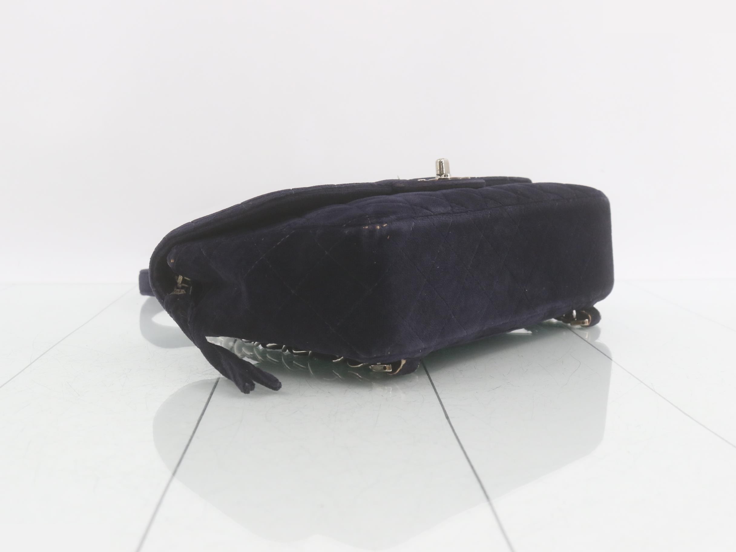 Matelassé velour chain backpack, navy — view 6