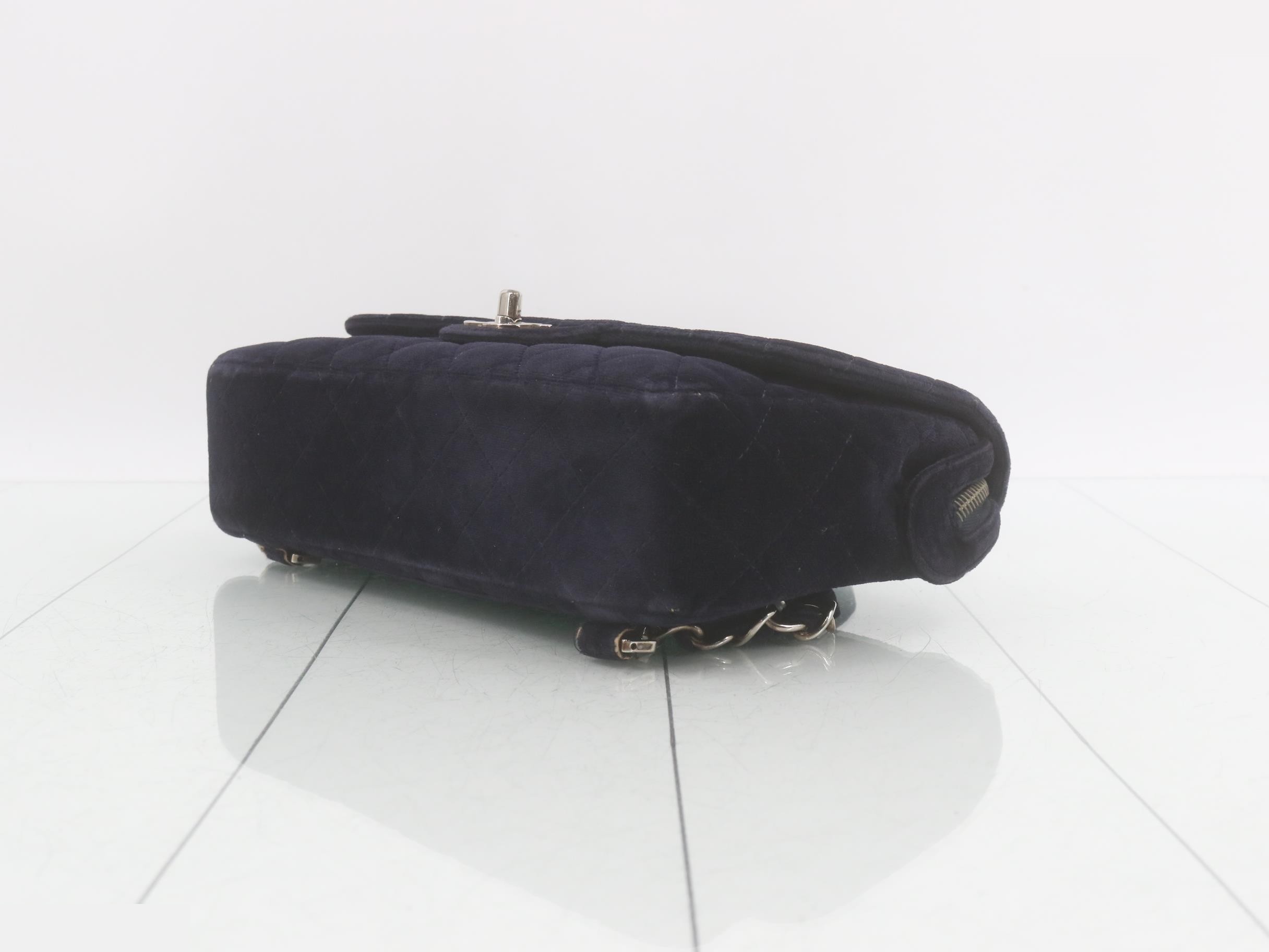 Matelassé velour chain backpack, navy — view 7