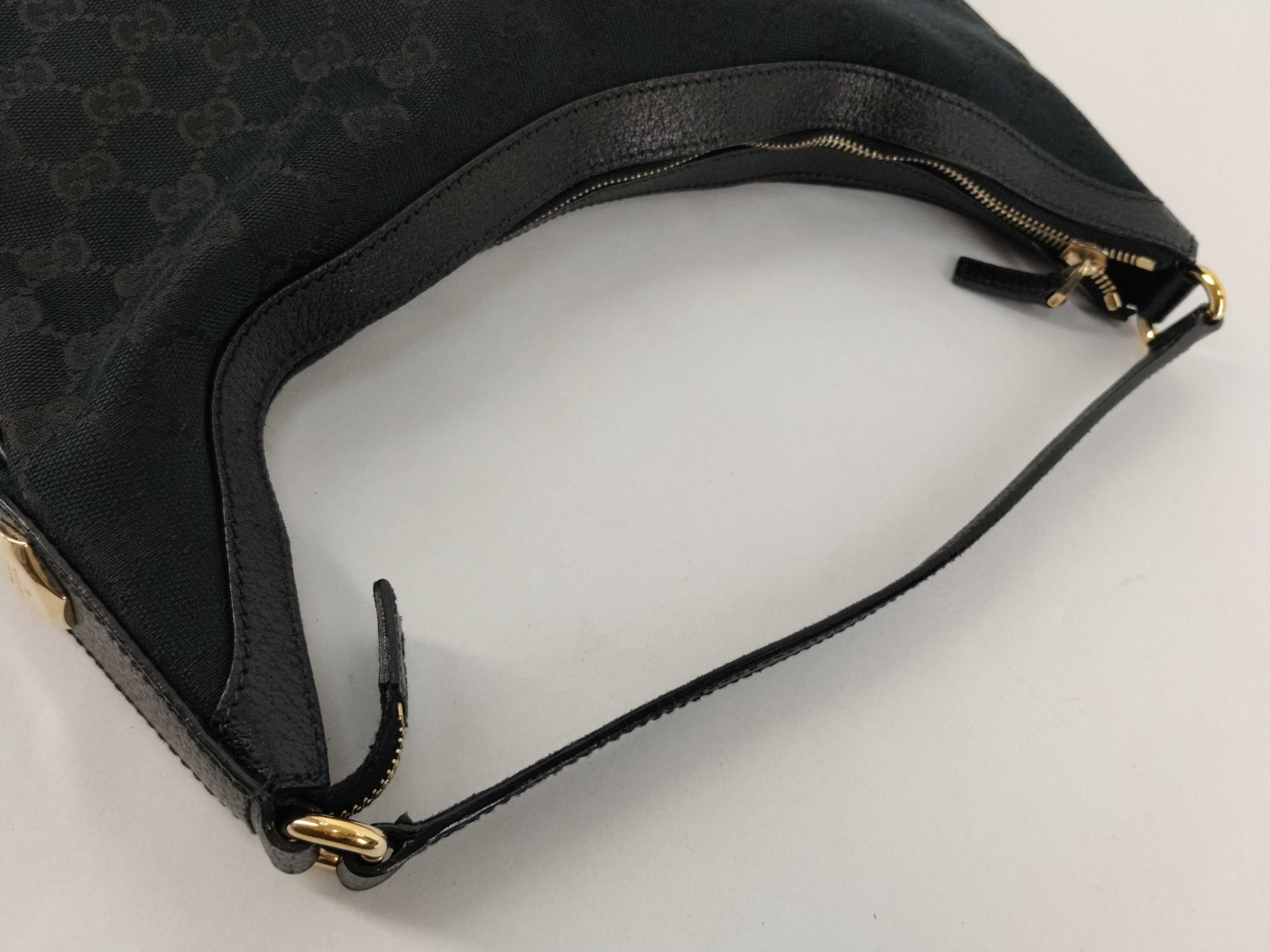 GG Canvas One-Shoulder Bag — view 3
