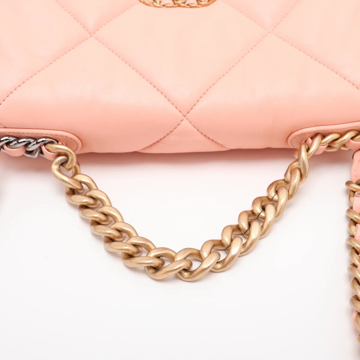 19 Lambskin Chain Shoulder Bag Pink Gold x Silver Hardware L7L92UAC Random Plate AS1160 — view 5