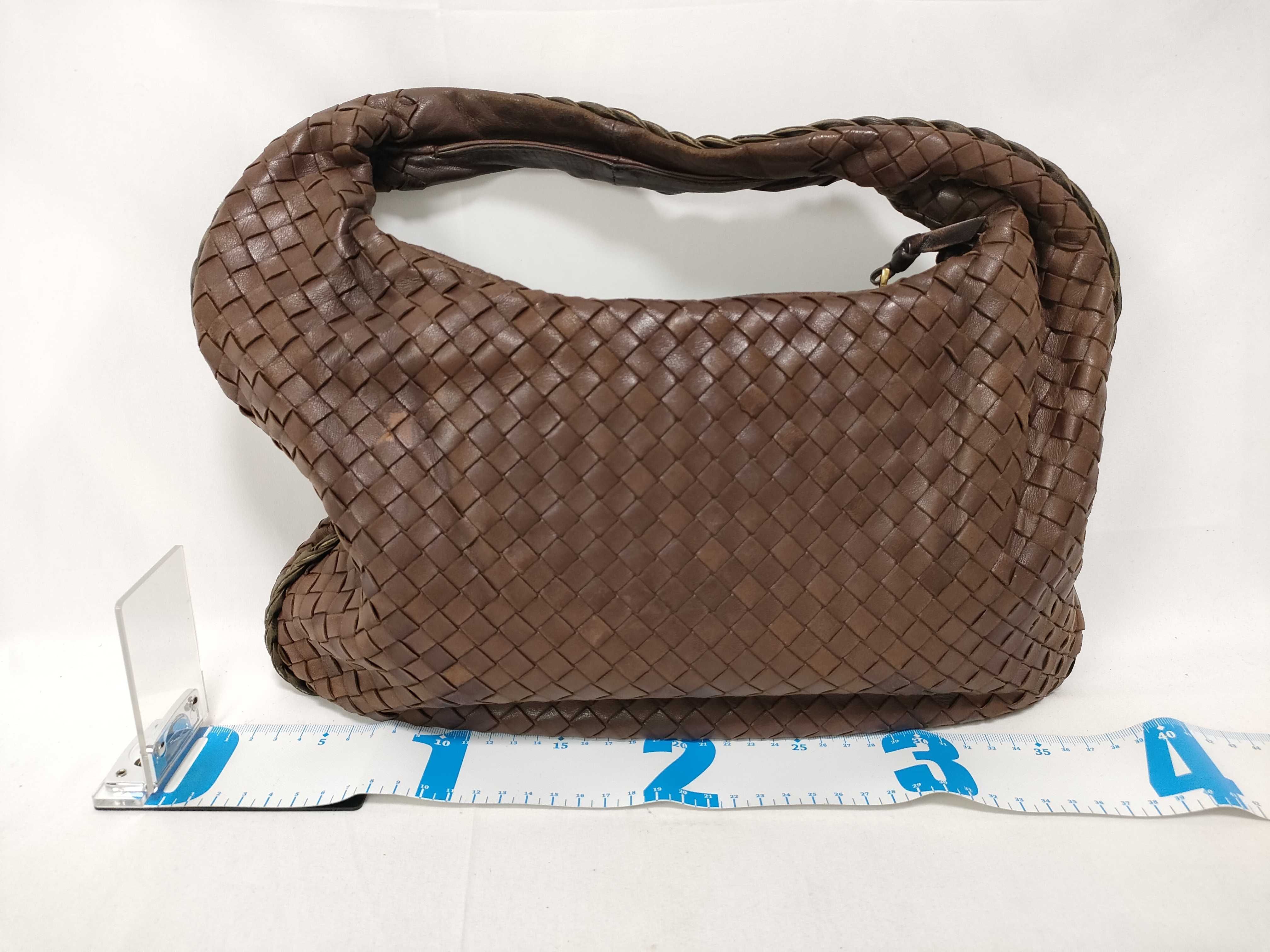 Intrecciato Bottega Intrecciato Leather Handbag — view 2