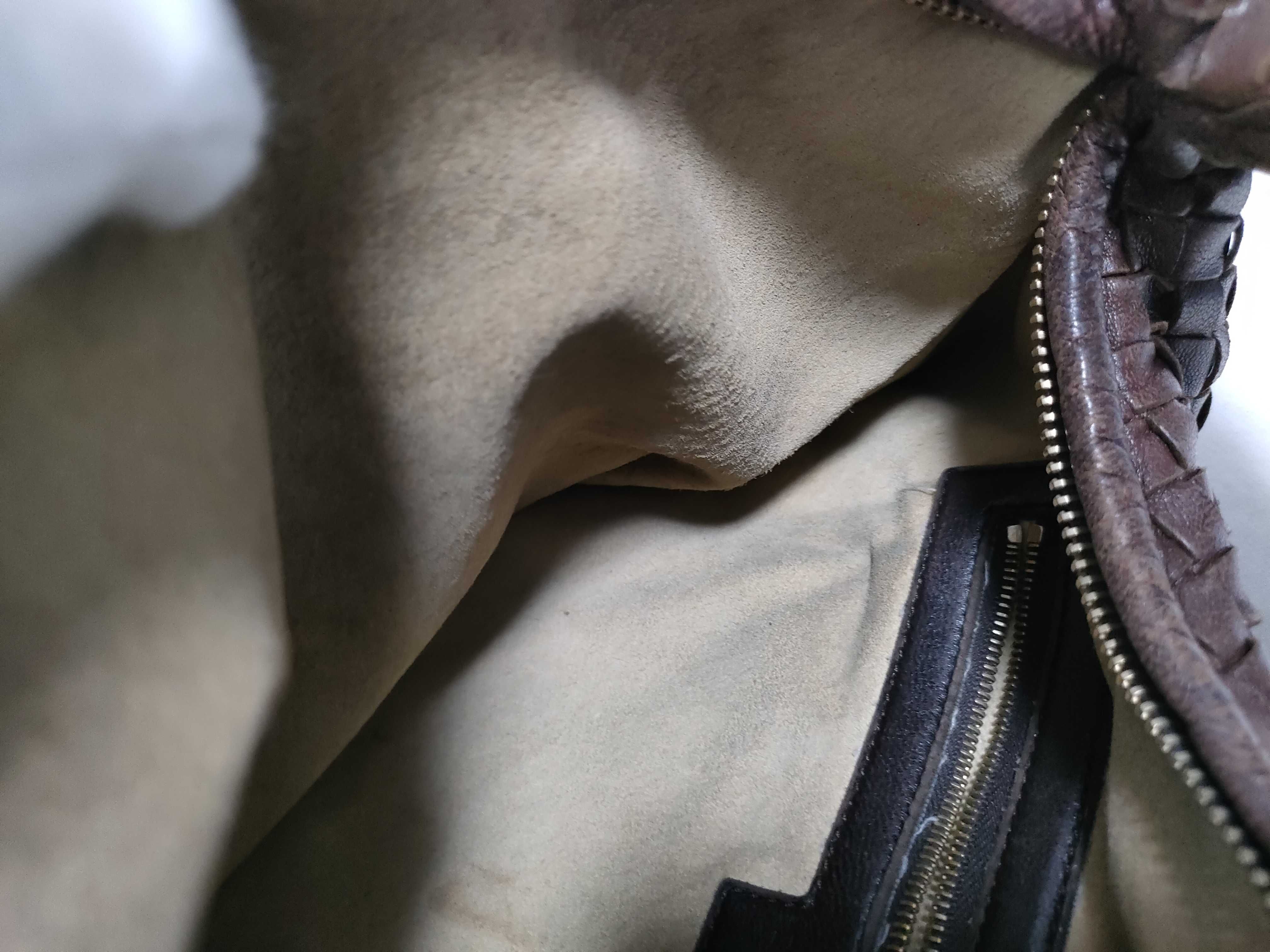 Intrecciato Bottega Intrecciato Leather Handbag — view 14