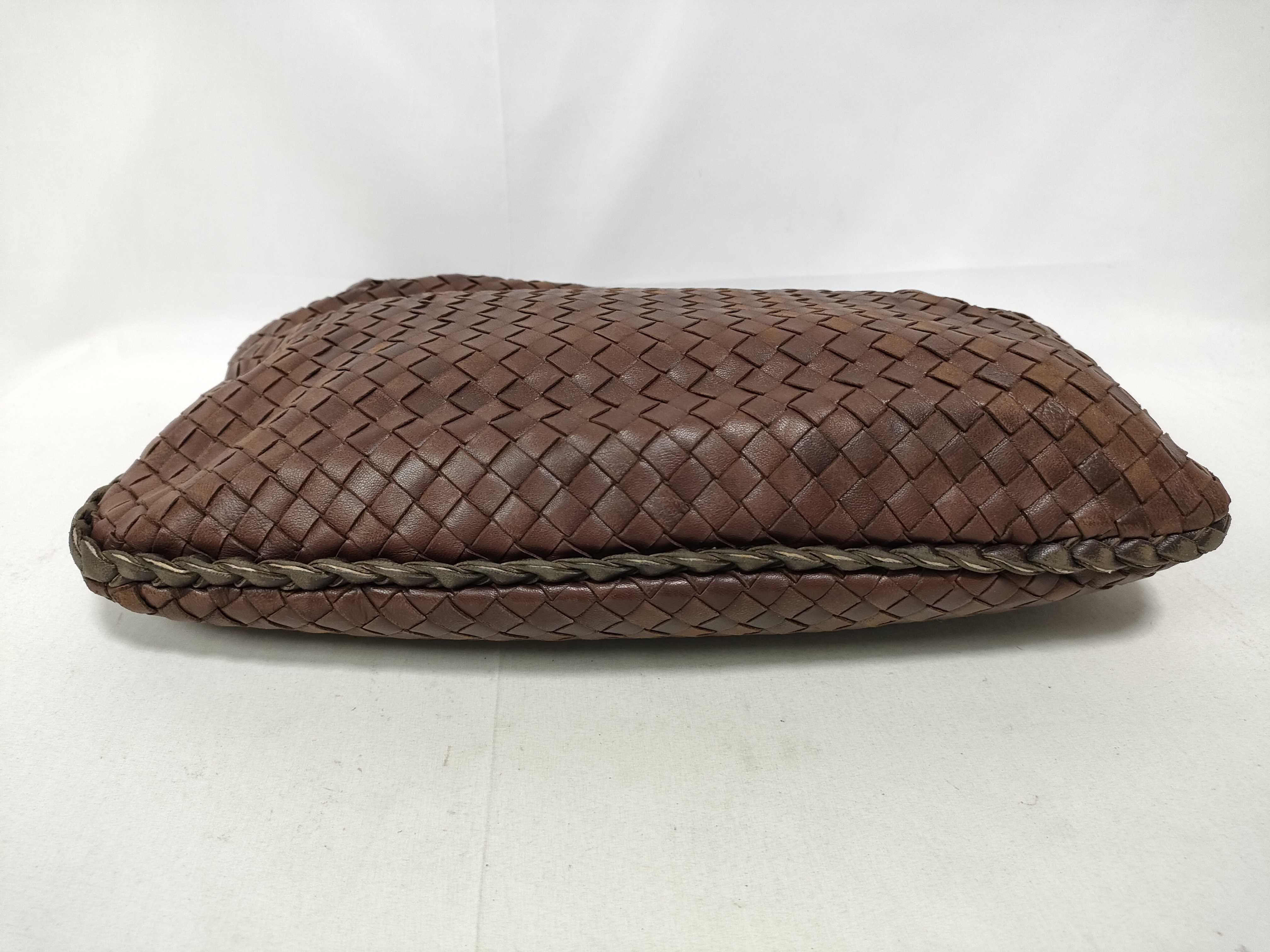 Intrecciato Bottega Intrecciato Leather Handbag — view 3