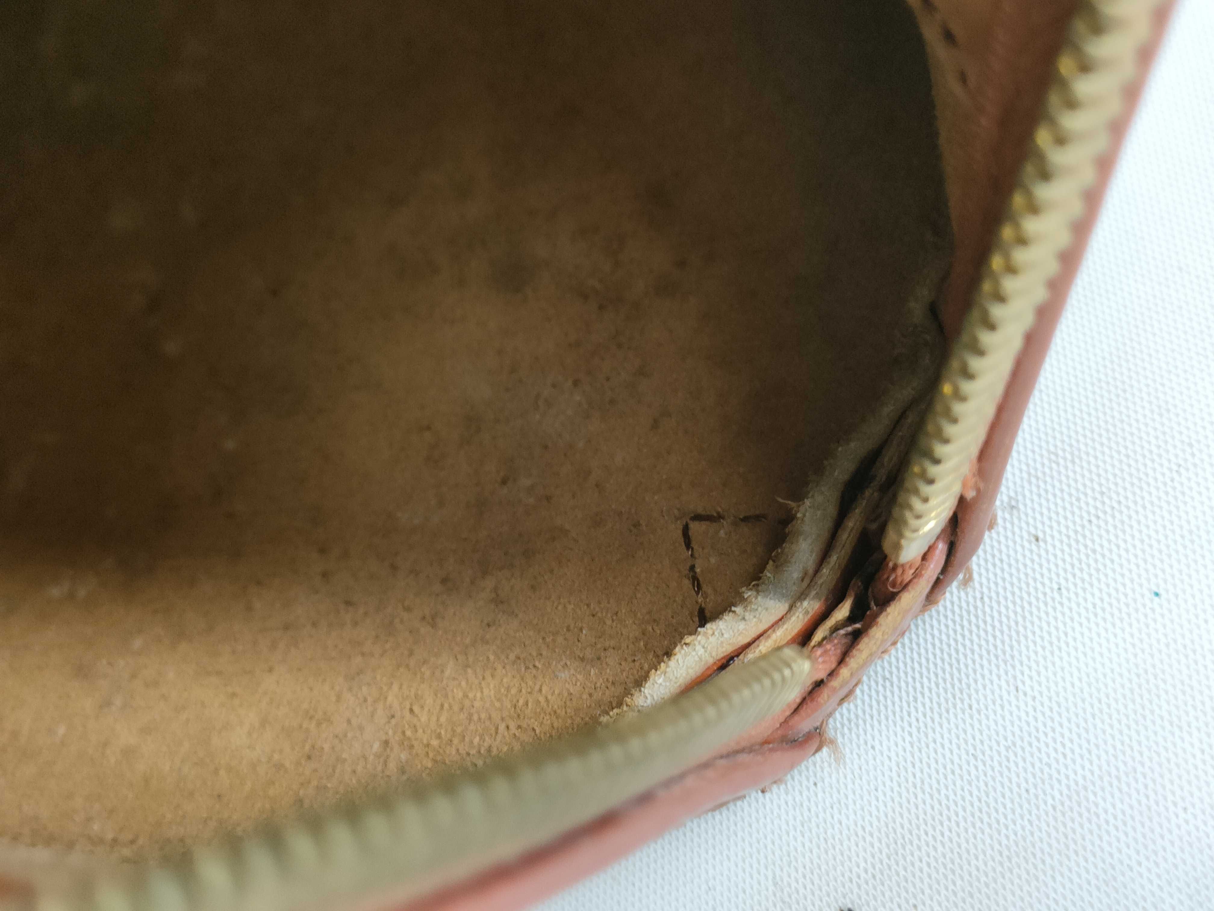 Epi Louis Vuitton Speedy Boston Bag — view 10