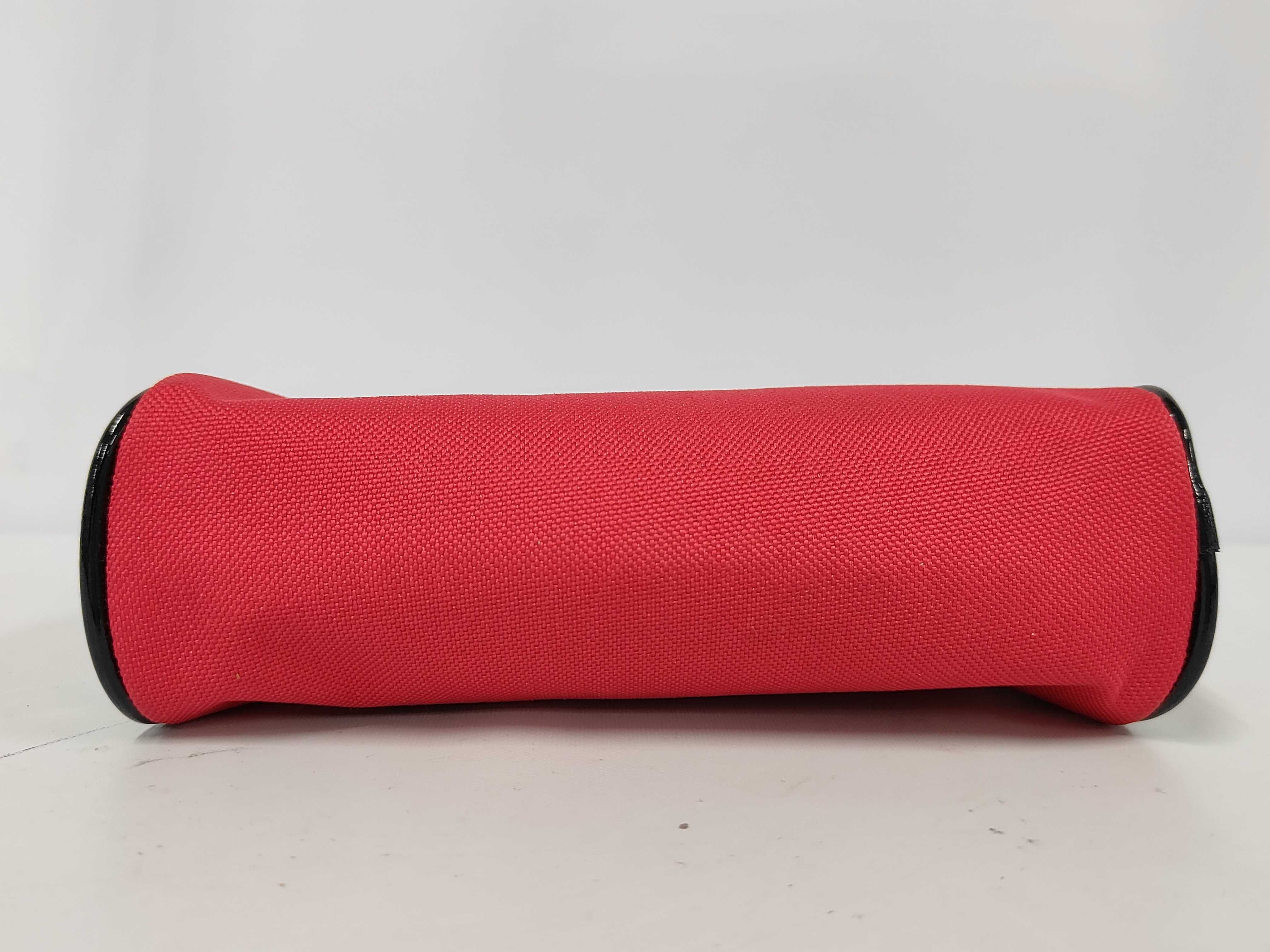 pouch and other accessories — view 5